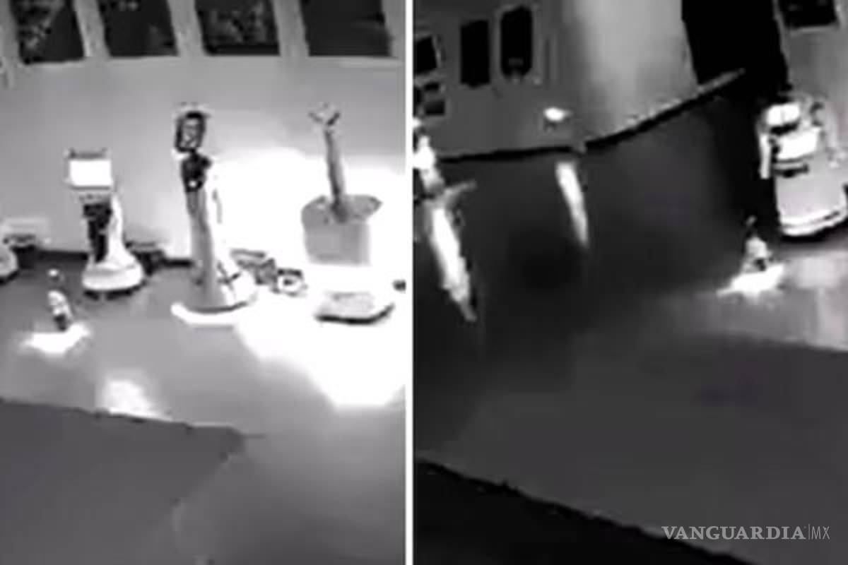 Se viraliza momento en que robot ‘convence’ a otros de abandonar su ‘trabajo’ e ir con él