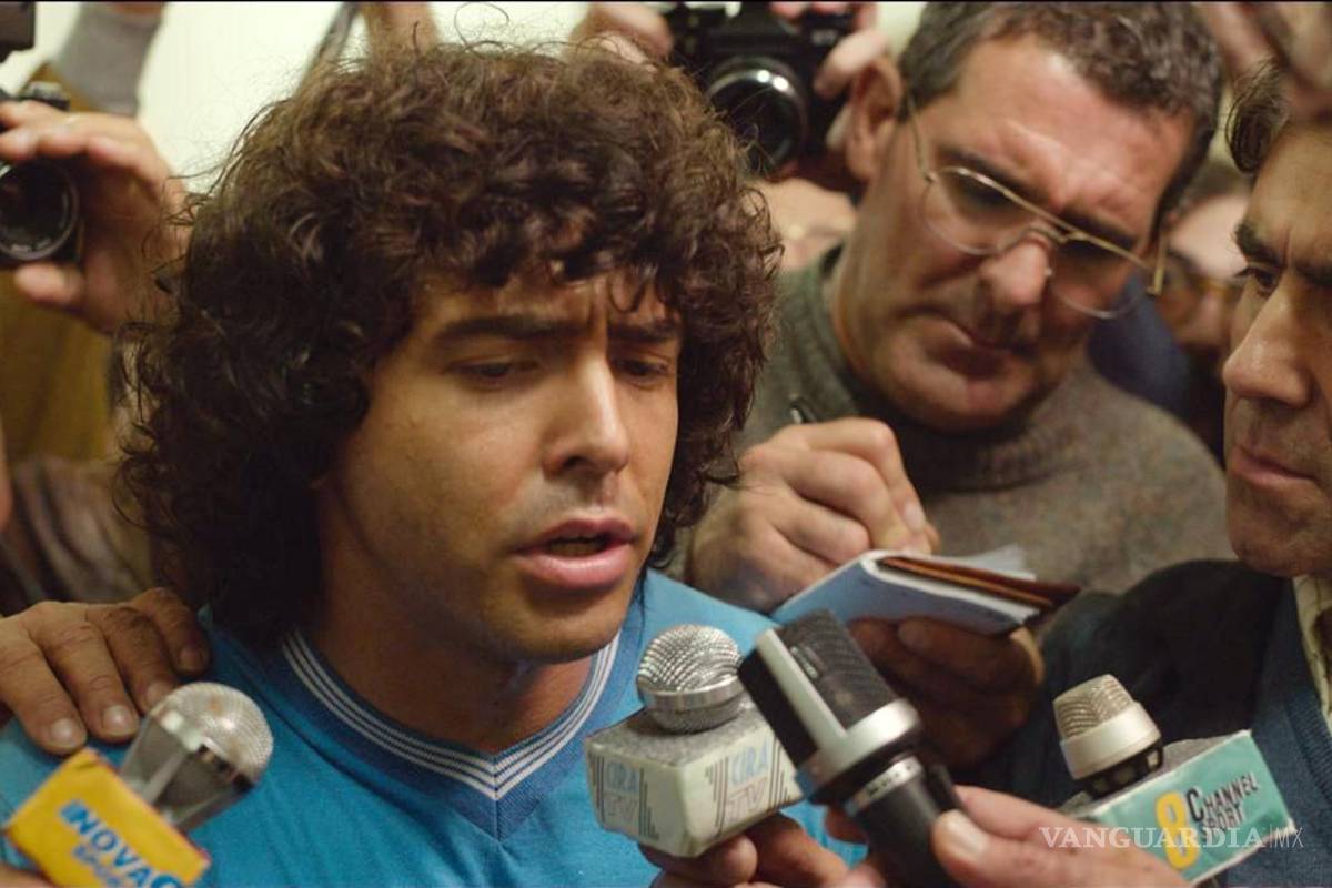 Pobreza, gloria y droga en la serie “Maradona: sueño bendito”