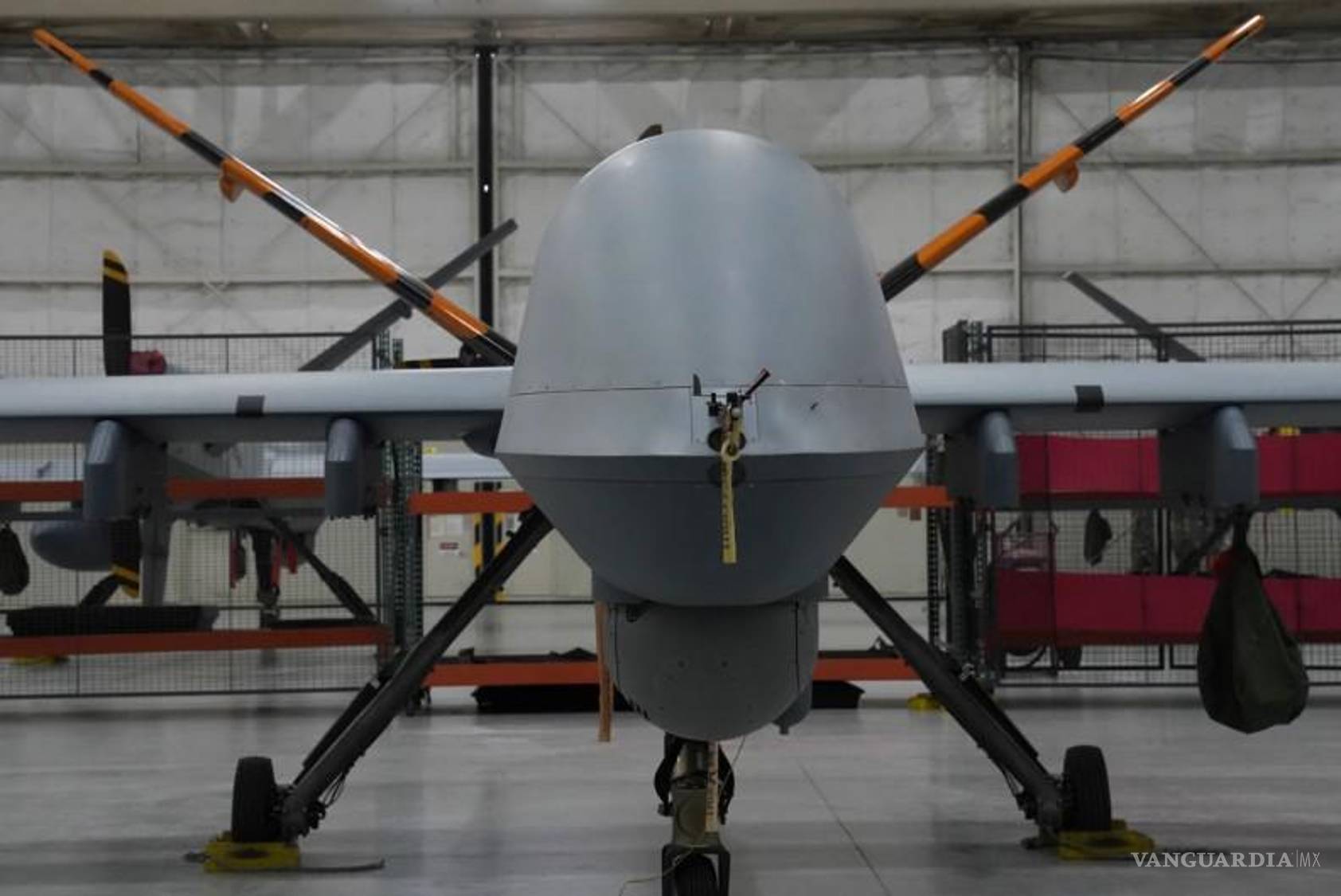 $!Los sensores térmicos e interceptores de señal convierten a la nave en un cazador eficaz.