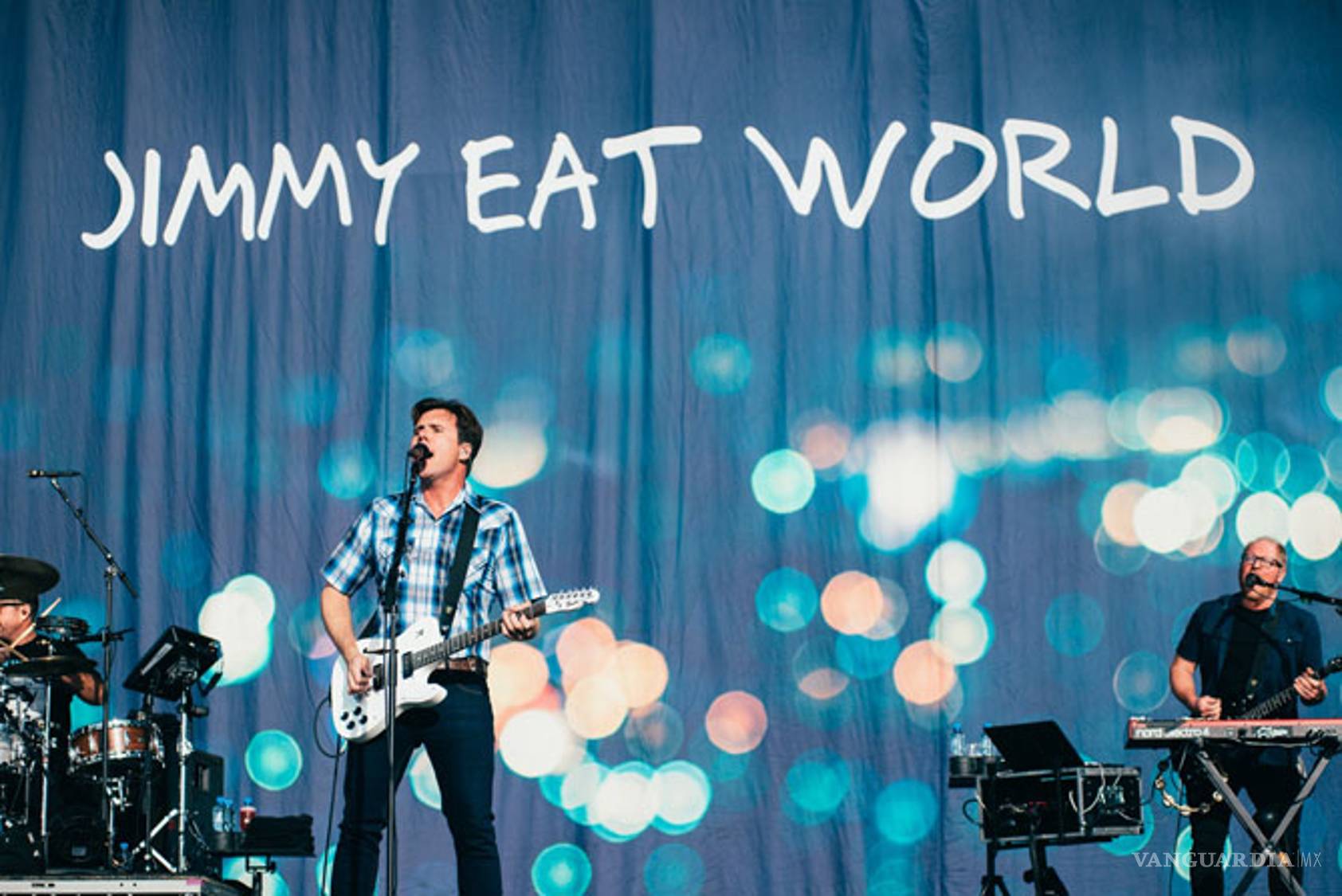 $!Maroon 5 ¡A punto de romperla en el Hellow!