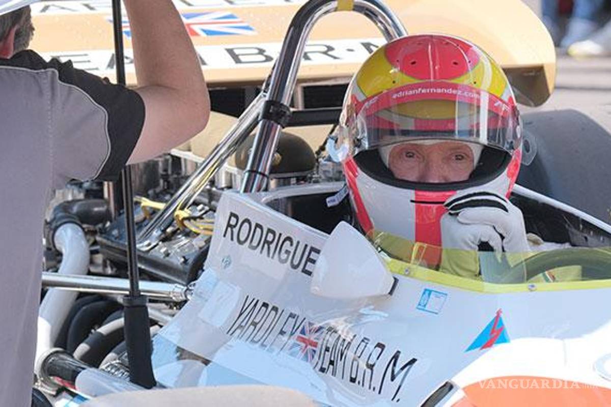 Adrián Fernández se retira del Gran Premio Histórico de Mónaco