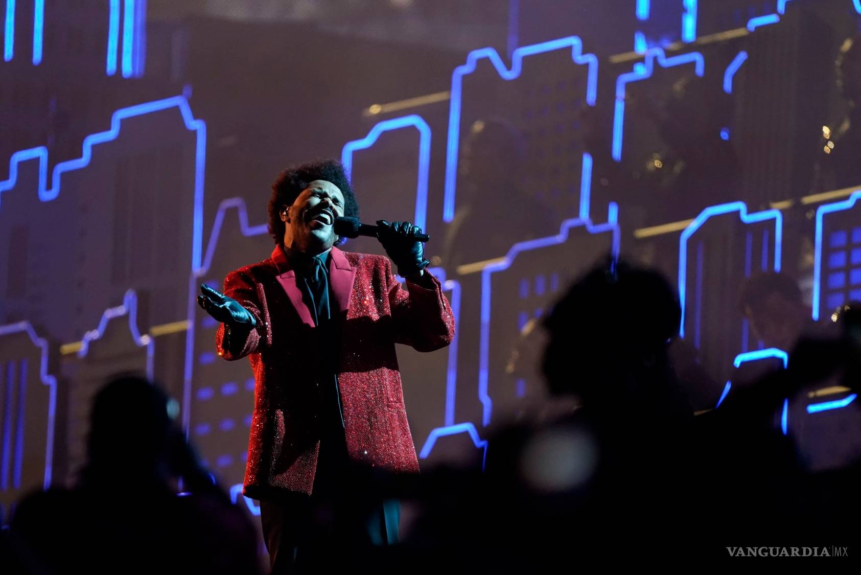 $!The Weeknd no sorprende en el Super Bowl LV, pero no todo es su culpa…