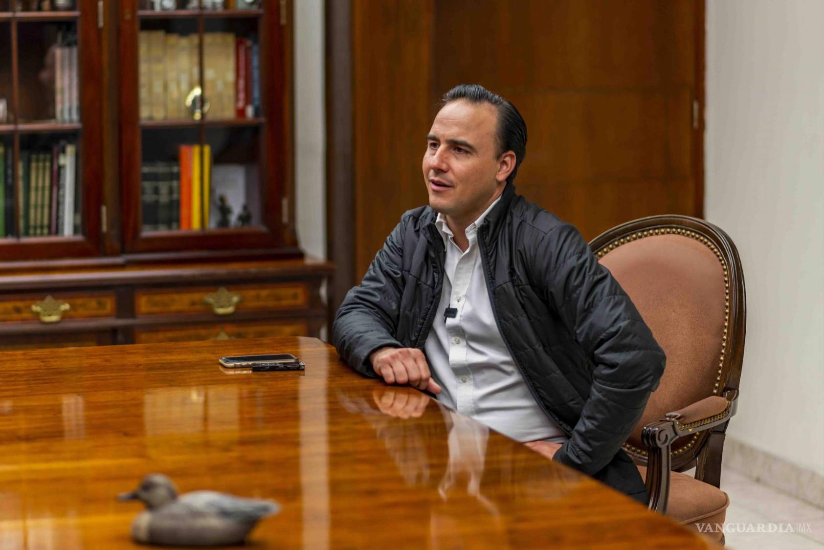 $!Para quienes comulgan con su partido, el PRI, también tiene un mensaje en este momento decisivo en el que habrá proceso interno: que se lleve a cabo en unidad y armonía.