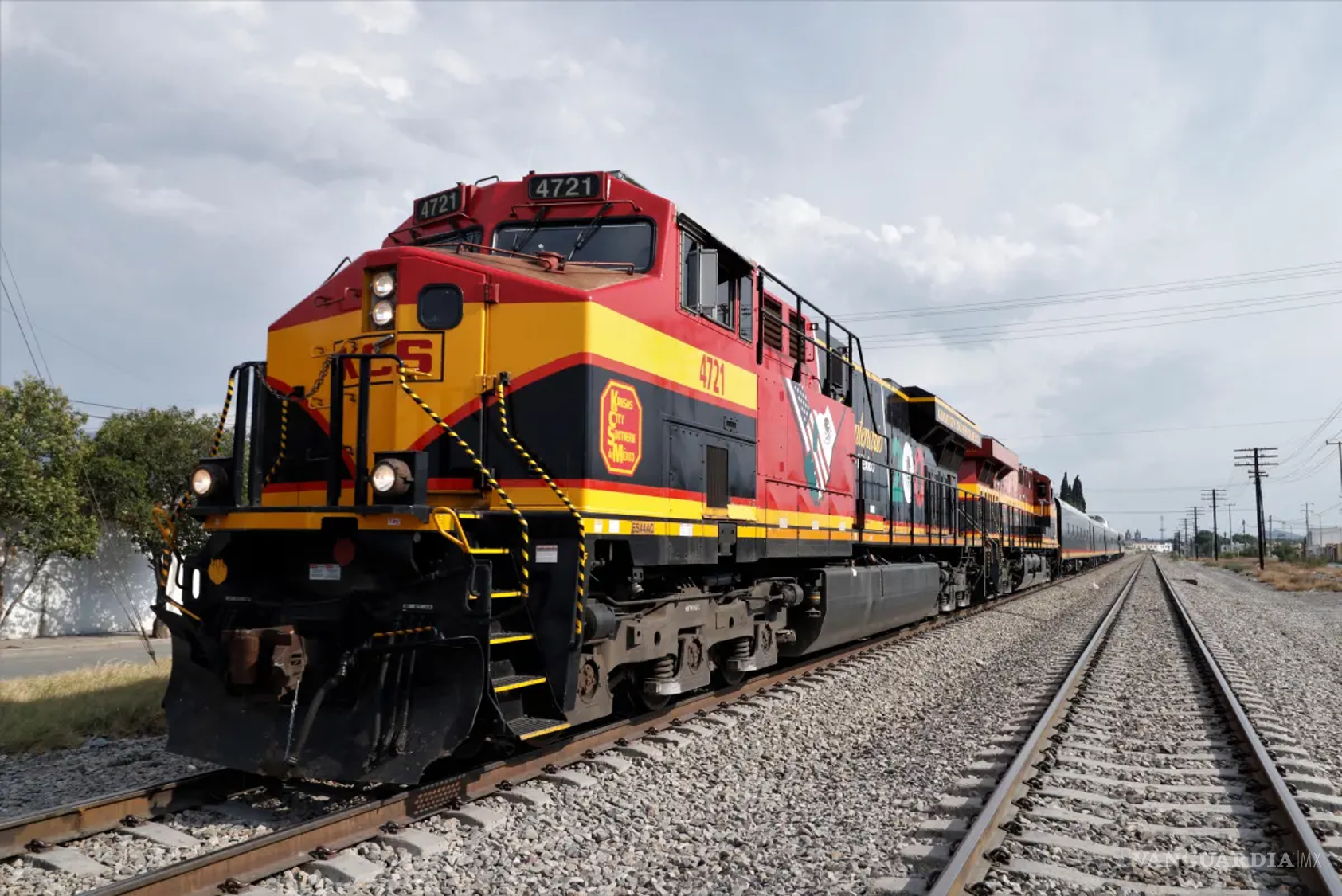 $!La construcción del tren de pasajeros Saltillo-Nuevo Laredo requiere adecuaciones urbanas en la localidad.