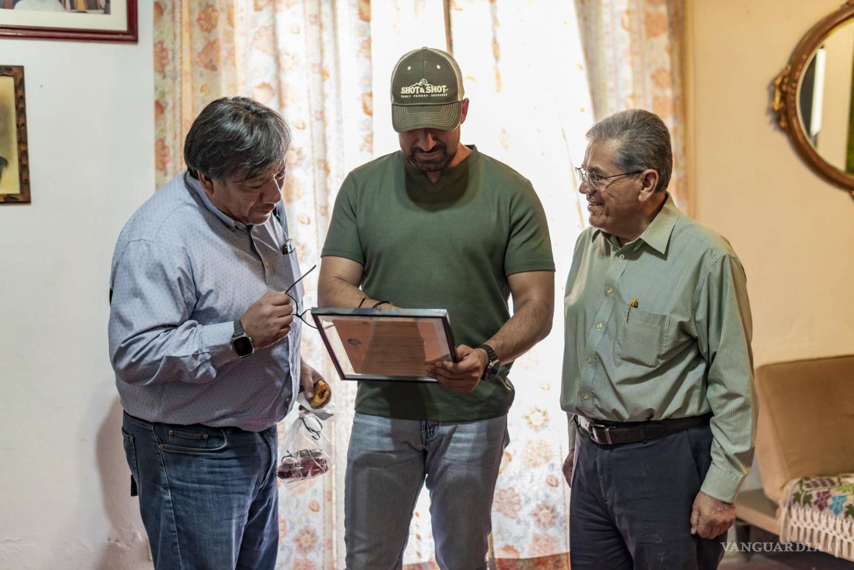 $!El exrector Salvador Hernández Vélez actualmente es habitante de Viesca.