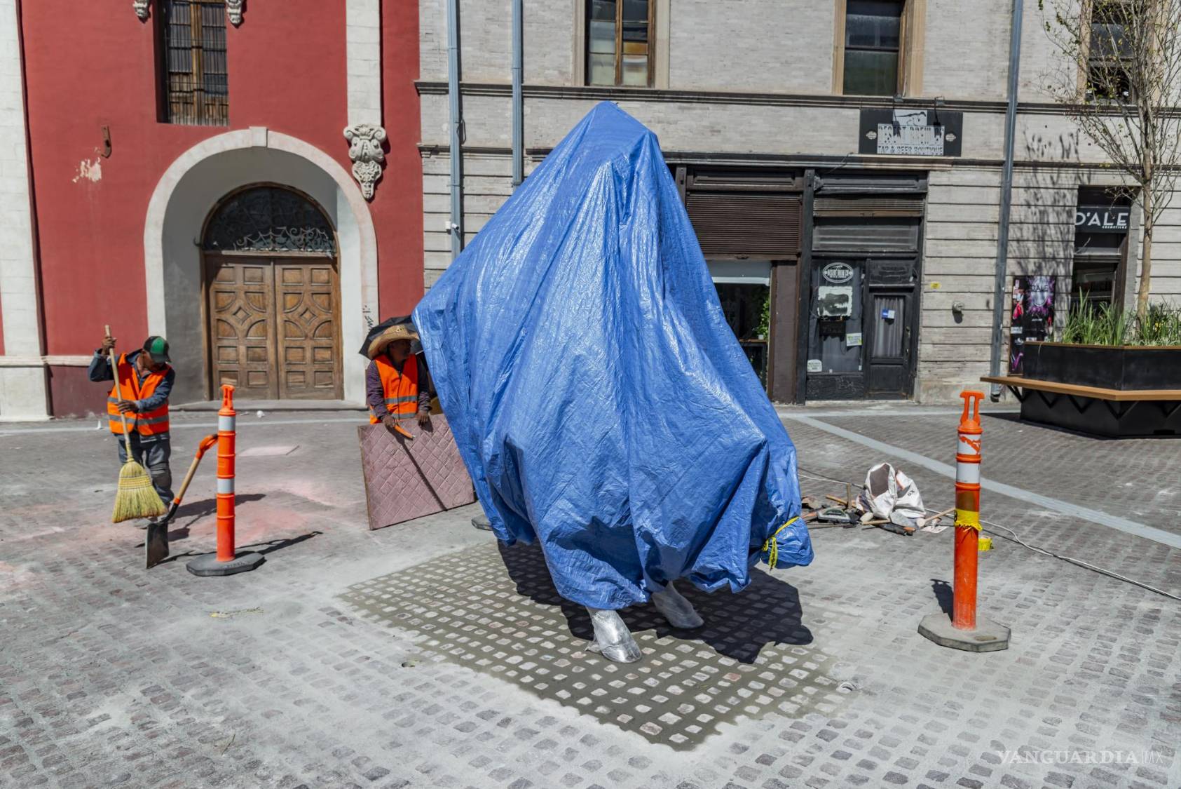 $!A través de una solicitud de información, VANGUARDIA pudo conocer que entre el presupuesto de Paseo Capital se destinaron cerca de 120 mil pesos al mantenimiento de las figuras de león.