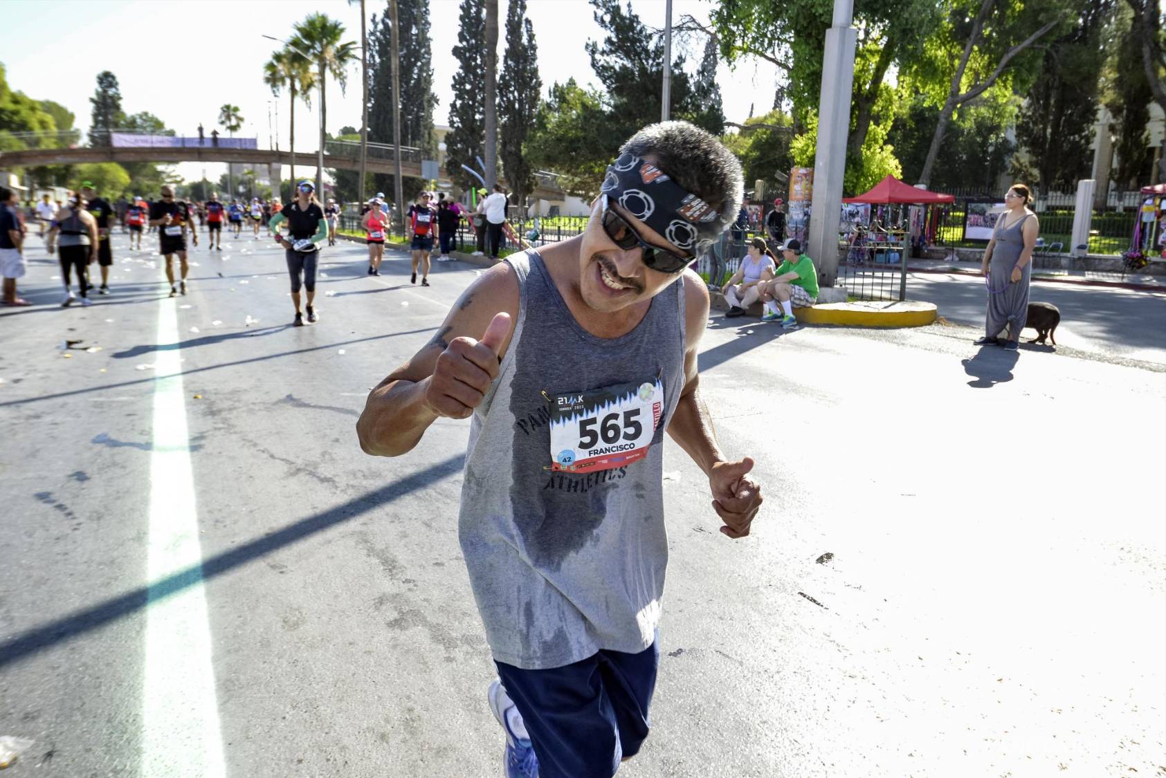 $!Los golpes de calor están a la orden del día en carreras como la 21K Coahuila 2024.