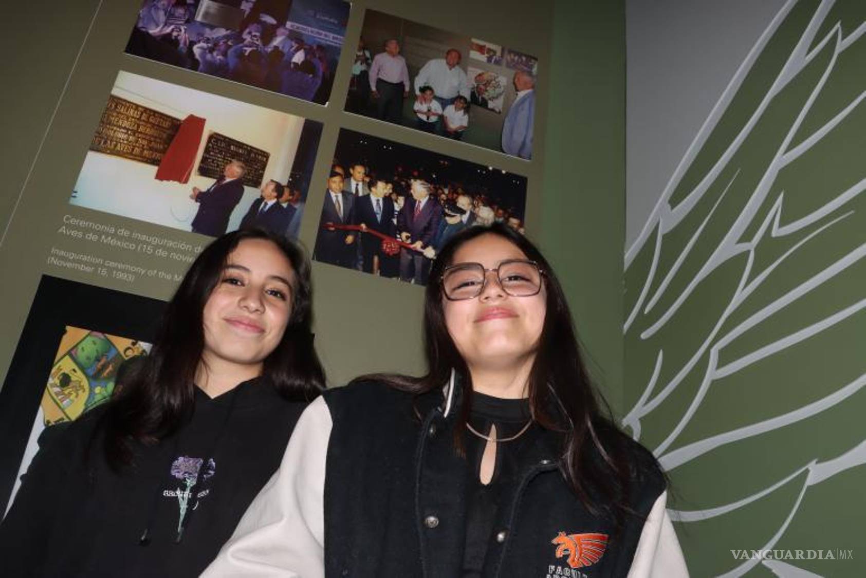 $!María y Corazón Dávila Lara tienen 14 años, estudian en la secundaria Margarita Maza de Juárez y son guías desde hace siete años.