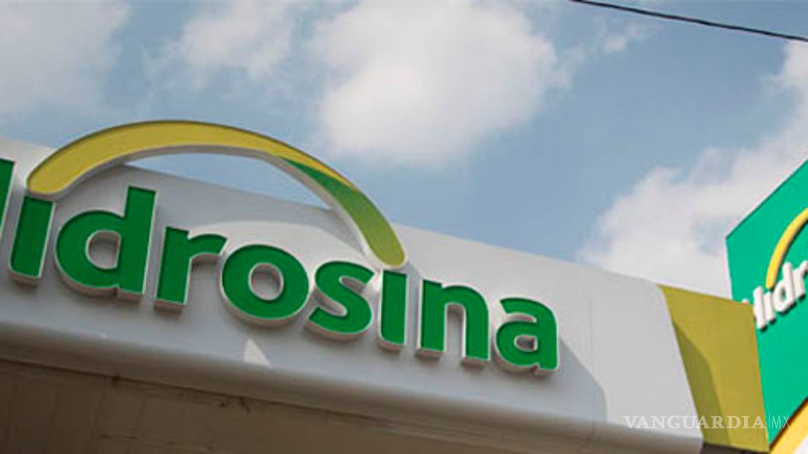 $!Red de funcionarios traficaba con gasolina donada por Pemex