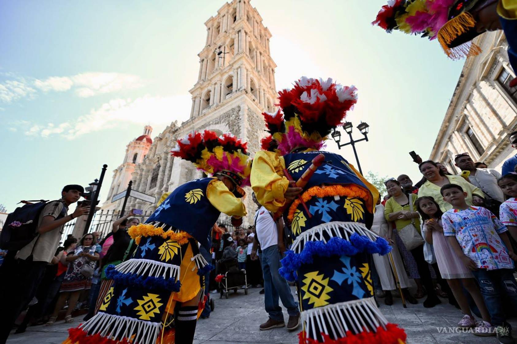 $!Niños, jóvenes, adultos mayores y personas con discapacidad participaron en la peregrinación, demostrando que la tradición une a generaciones enteras.