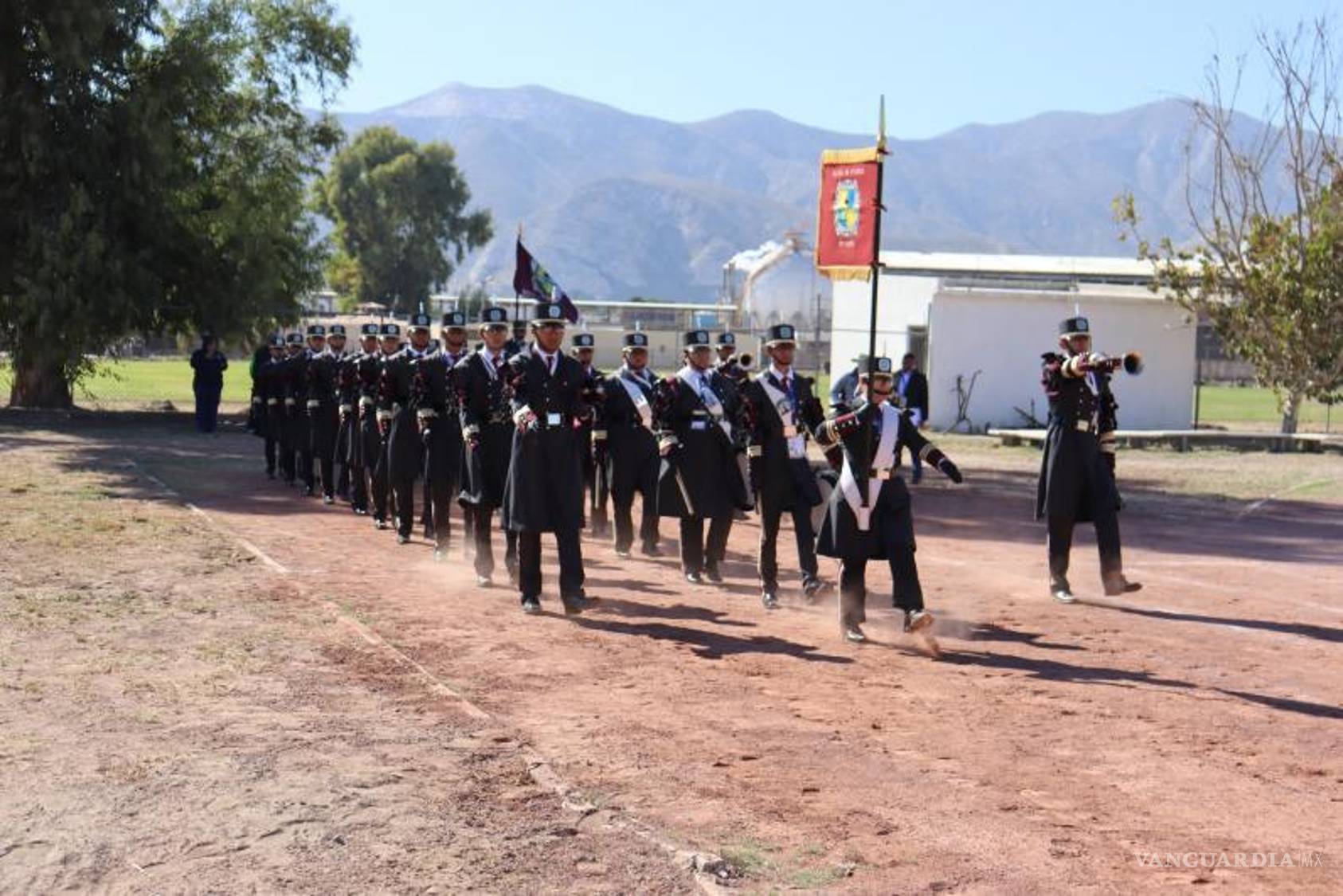 $!Jesús Francisco Ramos es el maestro de banda de guerra del “Tec” Saltillo desde hace 15 años, y desde entonces ha ganado protagonismo en torneos a nivel nacional.