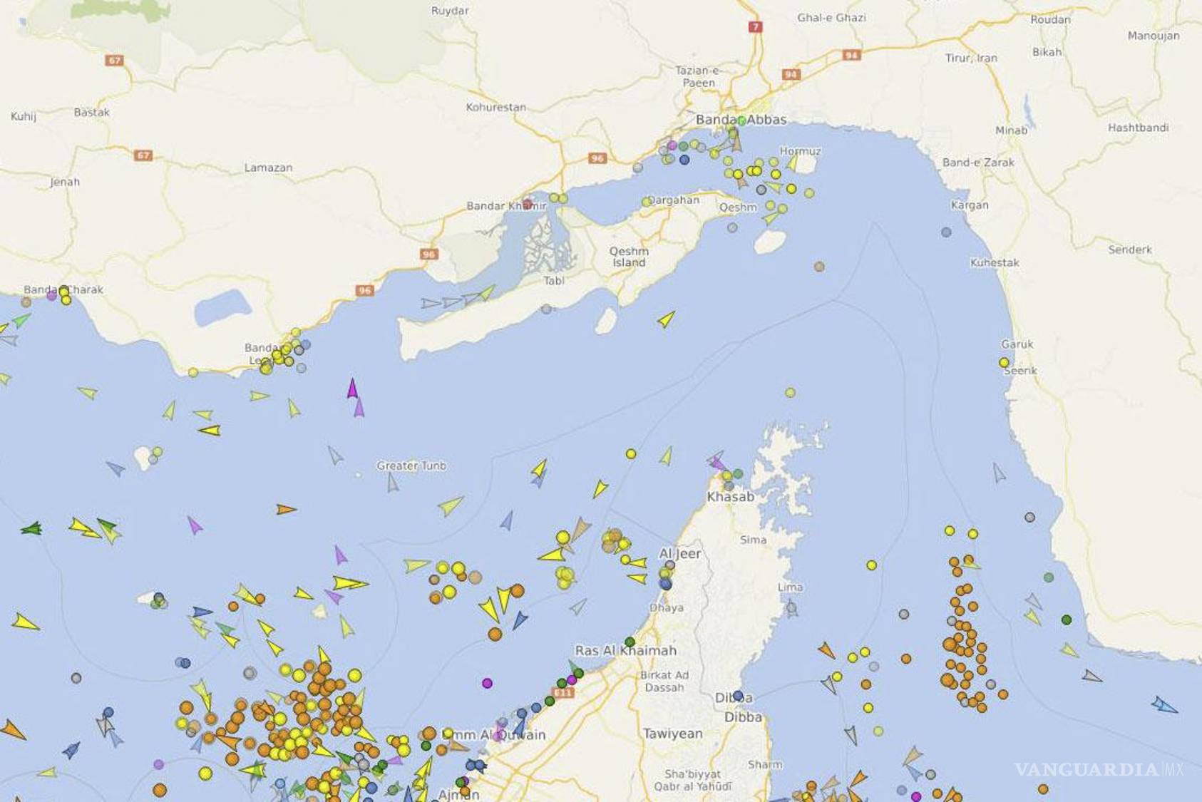 $!Un mapa detallado de la región del Golfo Pérsico y el Estrecho de Ormuz, el foco de las tensiones recientes. Trump advirtió que Estados Unidos podría golpear “MUY DURO” y que tomaría la isla de Jarg, un punto clave de la economía petrolera iraní.