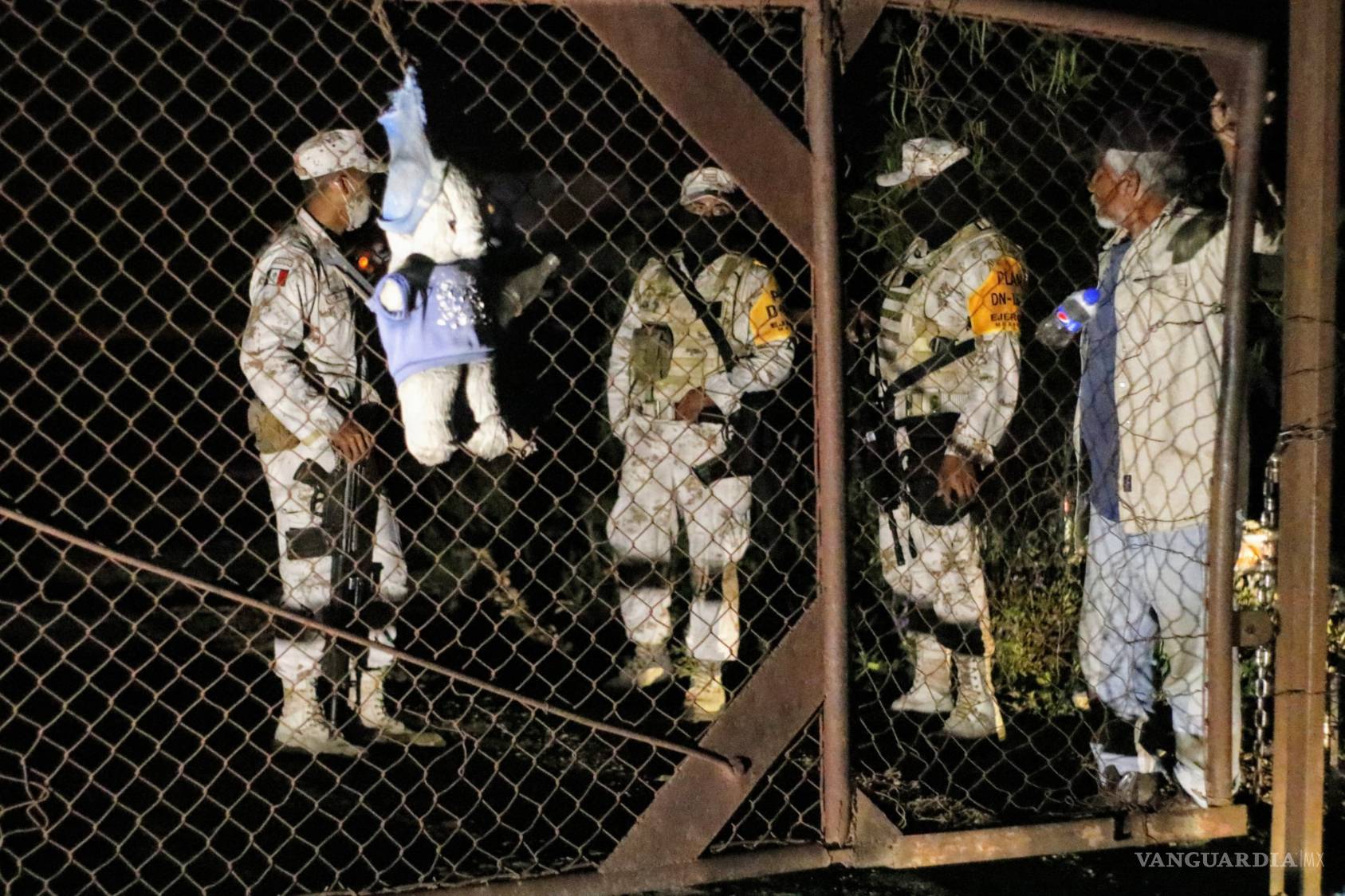 $!Se inunda mina en Múzquiz, Coahuila; quedan 7 trabajadores atrapados