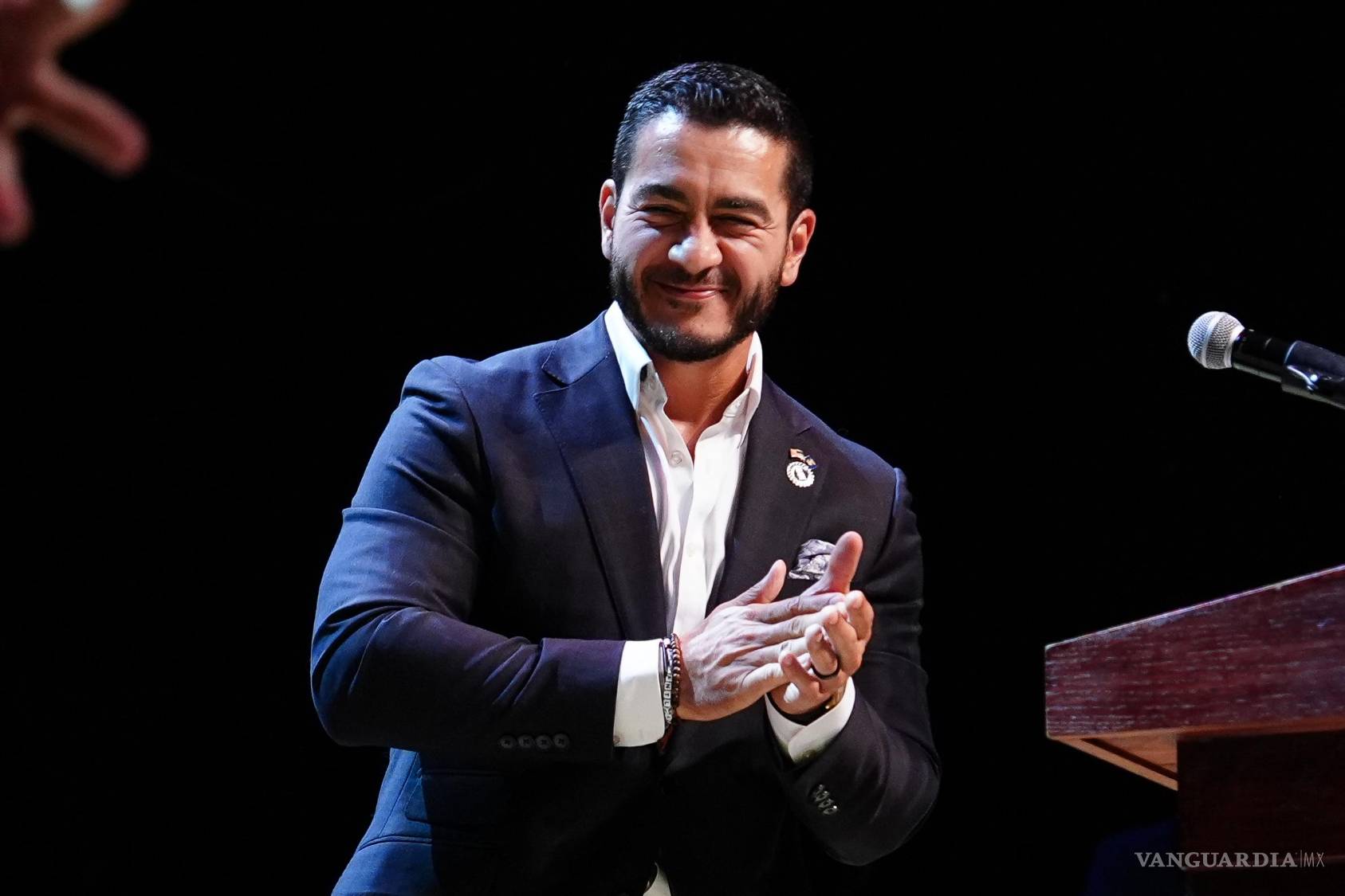 $!Abdul El-Sayed, candidato en la primaria senatorial demócrata en Michigan, en Detroit el 5 de agosto del 2026.