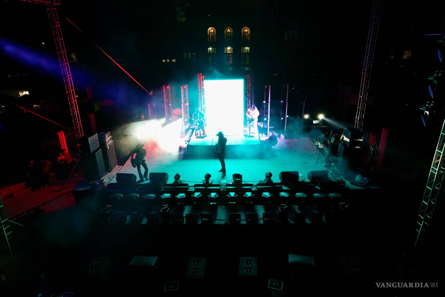 $!Saltillo Electrónico: Vibran con explosión de beats