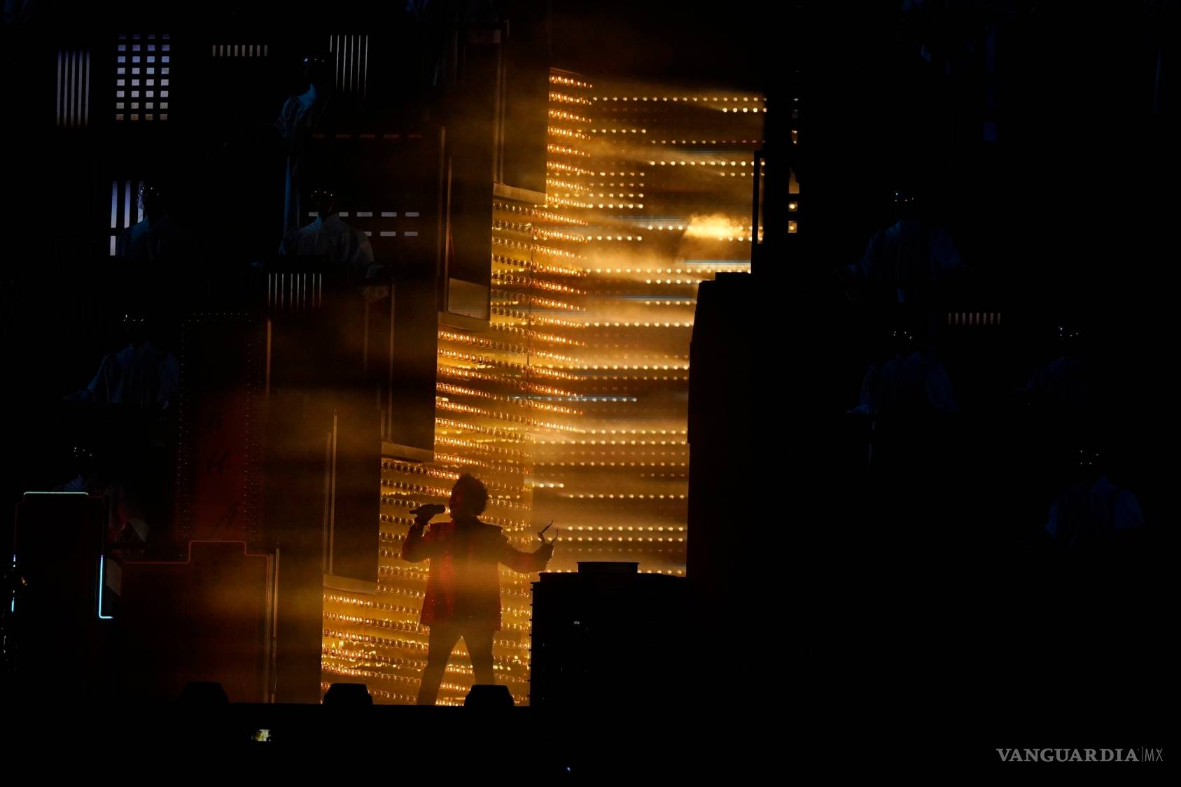 $!The Weeknd no sorprende en el Super Bowl LV, pero no todo es su culpa…