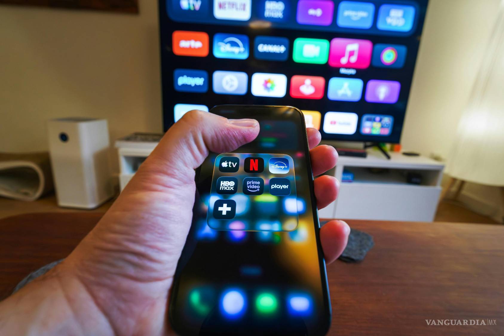 $!La industria busca dominar el tiempo total de pantalla eliminando las fricciones de acceso.