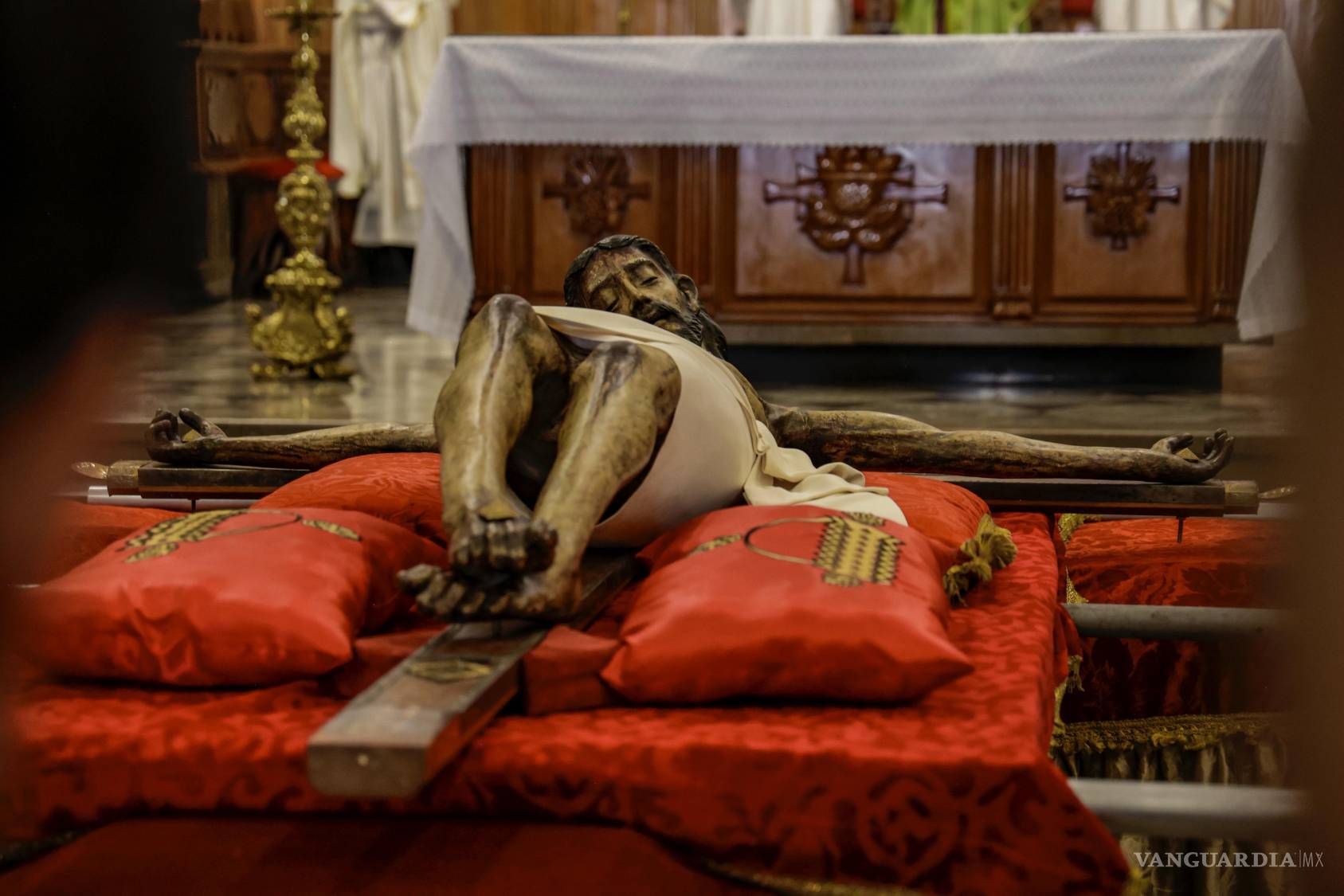 $!El Santo Cristo permanecerá expuesto para la adoración durante el novenario.