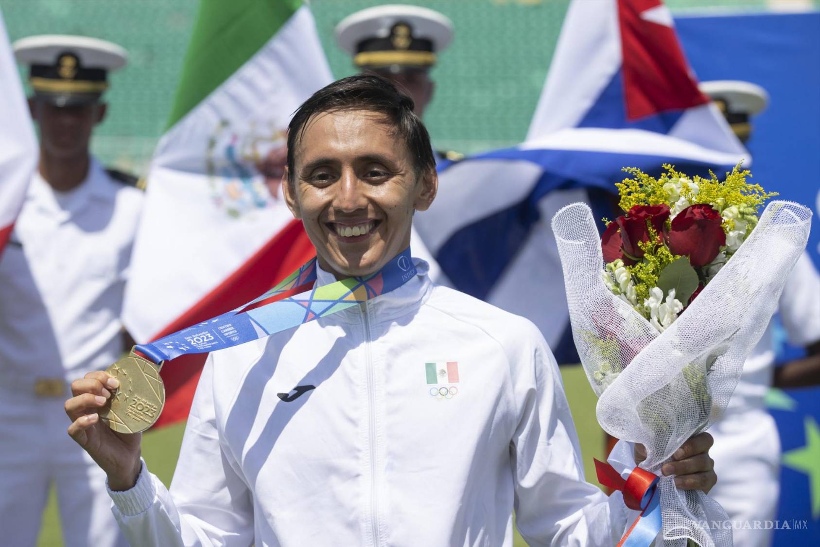 $!A sus escasos 25 años, Emiliano es la promesa del pentlatón moderno.