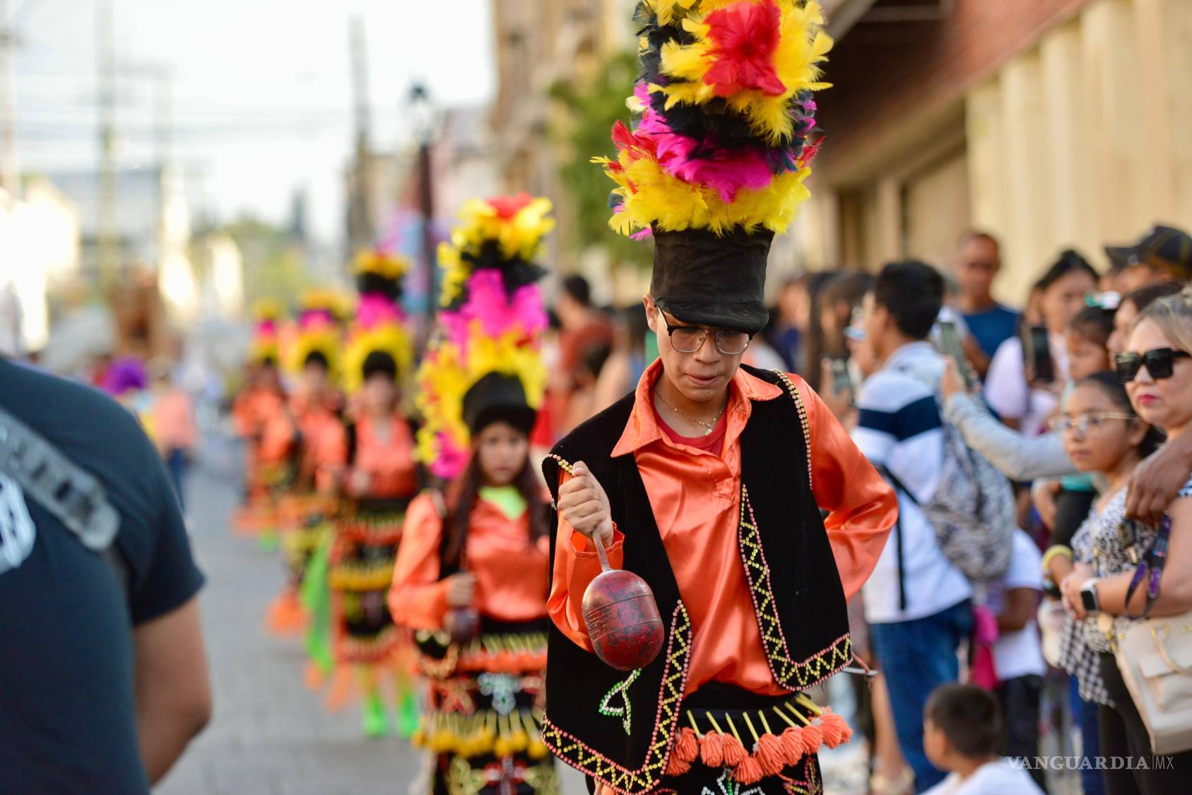 $!Se estimó que más de dos mil personas participaron en este evento.