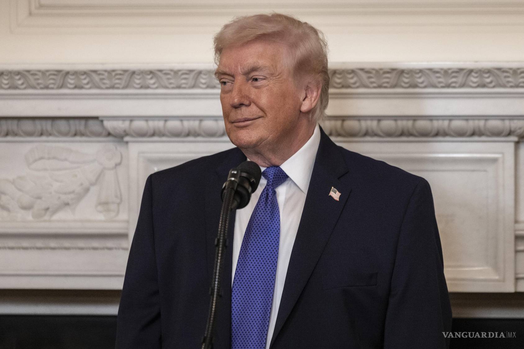 $!Trump declaró a la prensa que estaba considerando un ataque militar limitado para presionar a Irán a un acuerdo sobre armas nucleares. “Creo que puedo decir que lo estoy considerando”, afirmó.