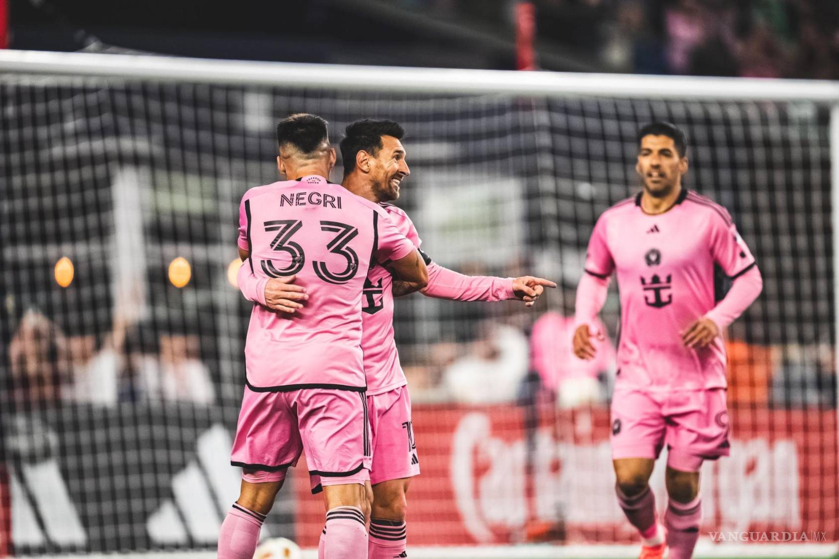 $!Messi festejando en el último partido junto a sus compañeros.