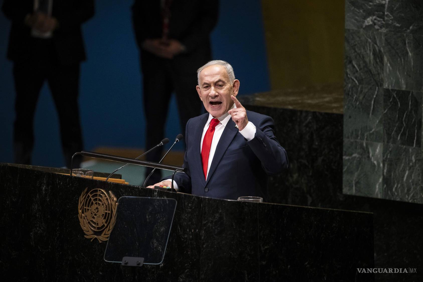 $!ARCHIVO — El primer ministro de Israel, Benjamin Netanyahu, interviene durante la 81.ª sesión de la Asamblea General de las Naciones Unidas en la sede de la ONU, el 24 de septiembre de 2026. De cara a las elecciones cruciales en Israel, previstas para el martes 27 de octubre de 2026, Netanyahu intentó durante semanas orquestar un nuevo ataque aéreo contra Irán, pero se topó con la resistencia del jefe del Estado Mayor del ejército, según tres altos funcionarios de defensa israelíes y otras tres personas informadas sobre el asunto. (Dave Sanders/The New York Times)