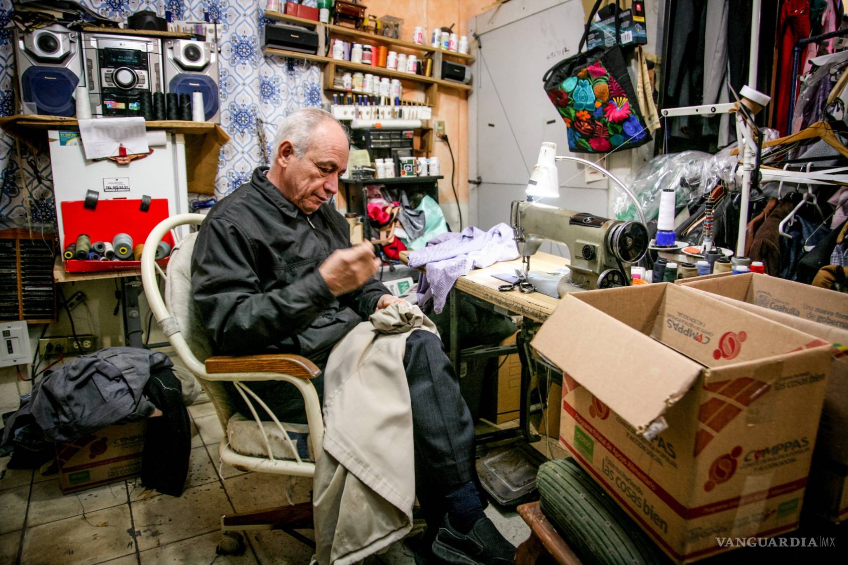 $!La vida entre costuras; el arte de vestir bien