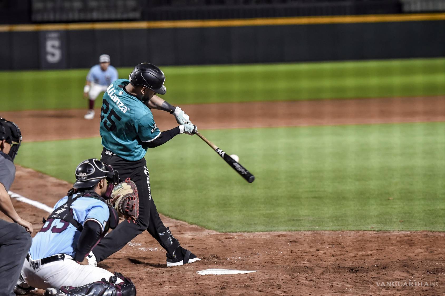 $!La afición respondió en la reapertura del Estadio Madero, donde Algodoneros tomó ventaja desde la segunda entrada para imponerse a Saraperos en pretemporada.