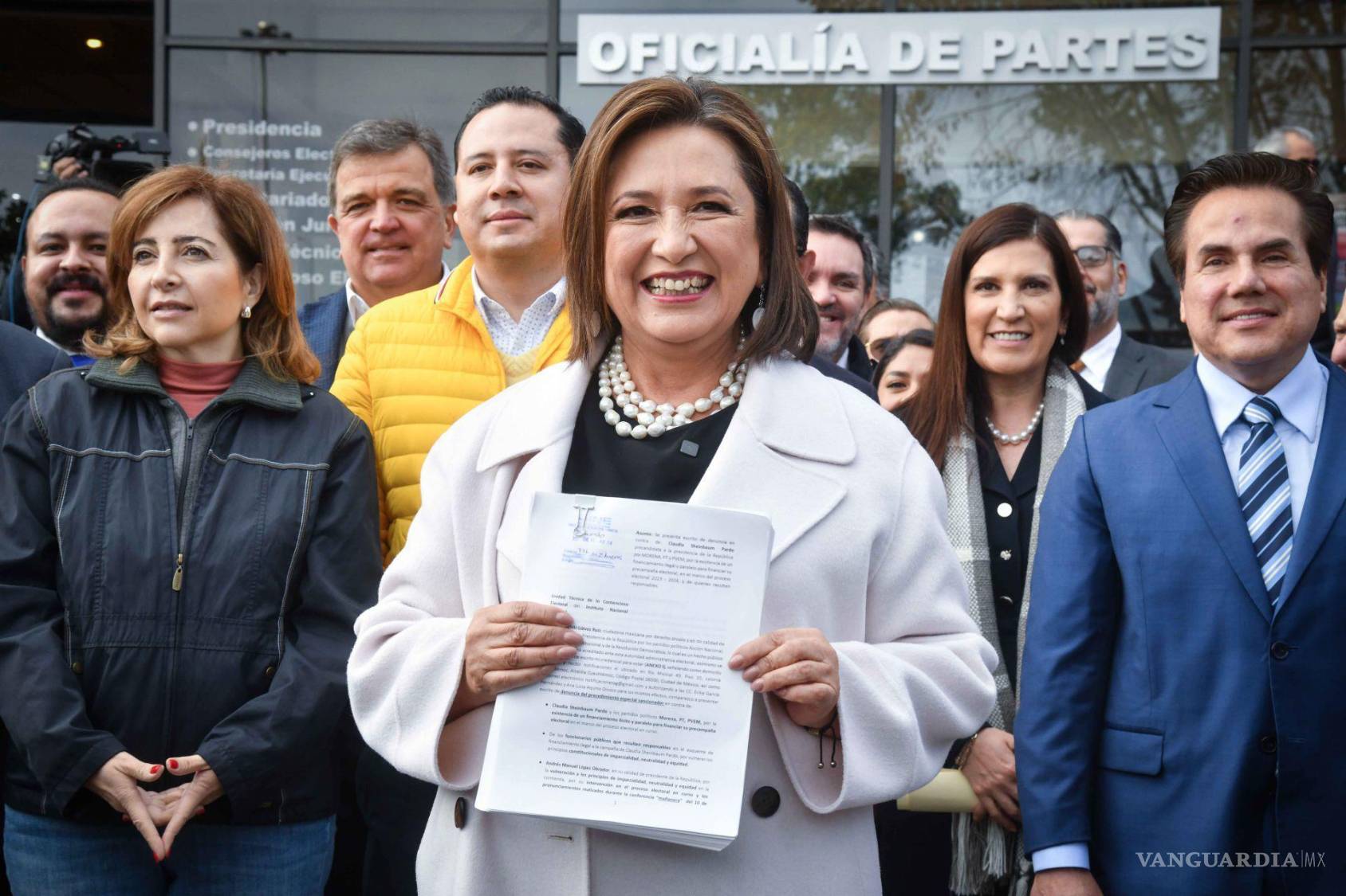 $!El mensaje de Xóchitl Gálvez prometía ser innovador, sin embargo, el equipo que tiene detrás de ella fue factor para restar al discurso | Foto: Cuartoscuro