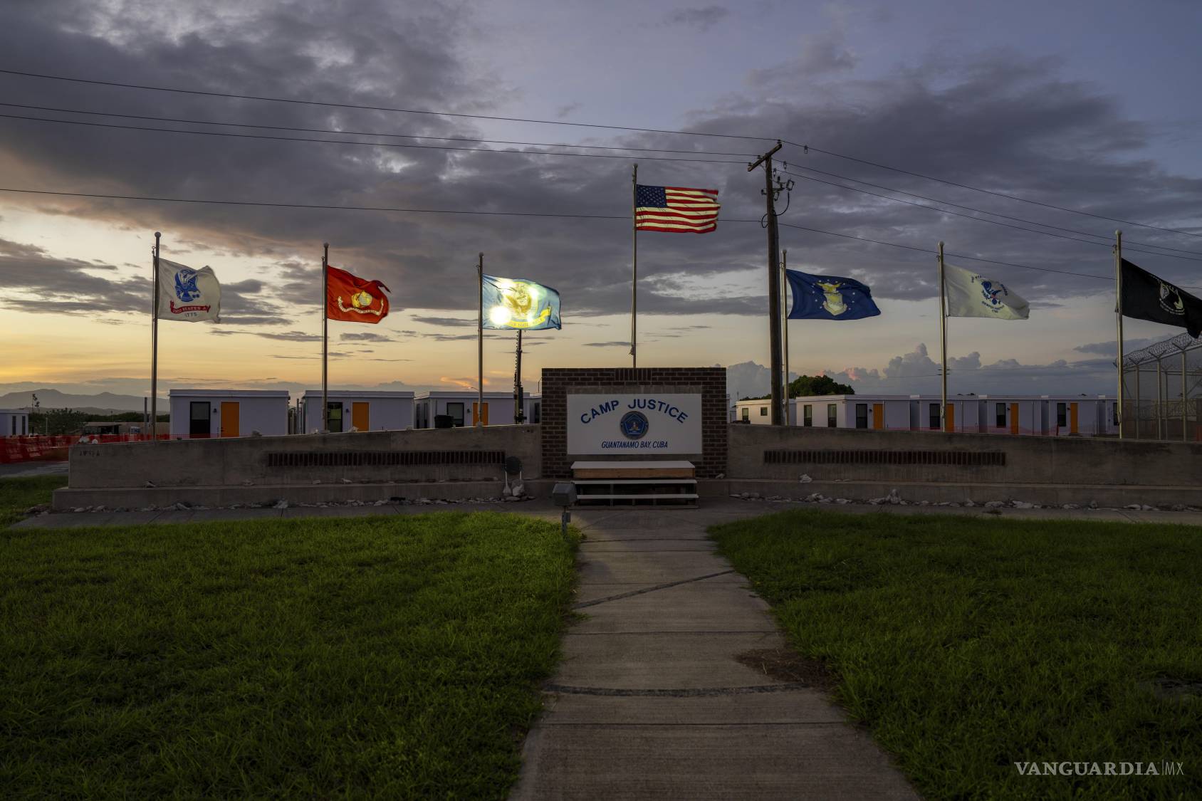 $!Vista del puesto Camp Justice en la Base Naval de la Bahía de Guantánamo, donde el gobierno estadounidense habilitó instalaciones para procesar y retener a migrantes cubanos antes de su repatriación.