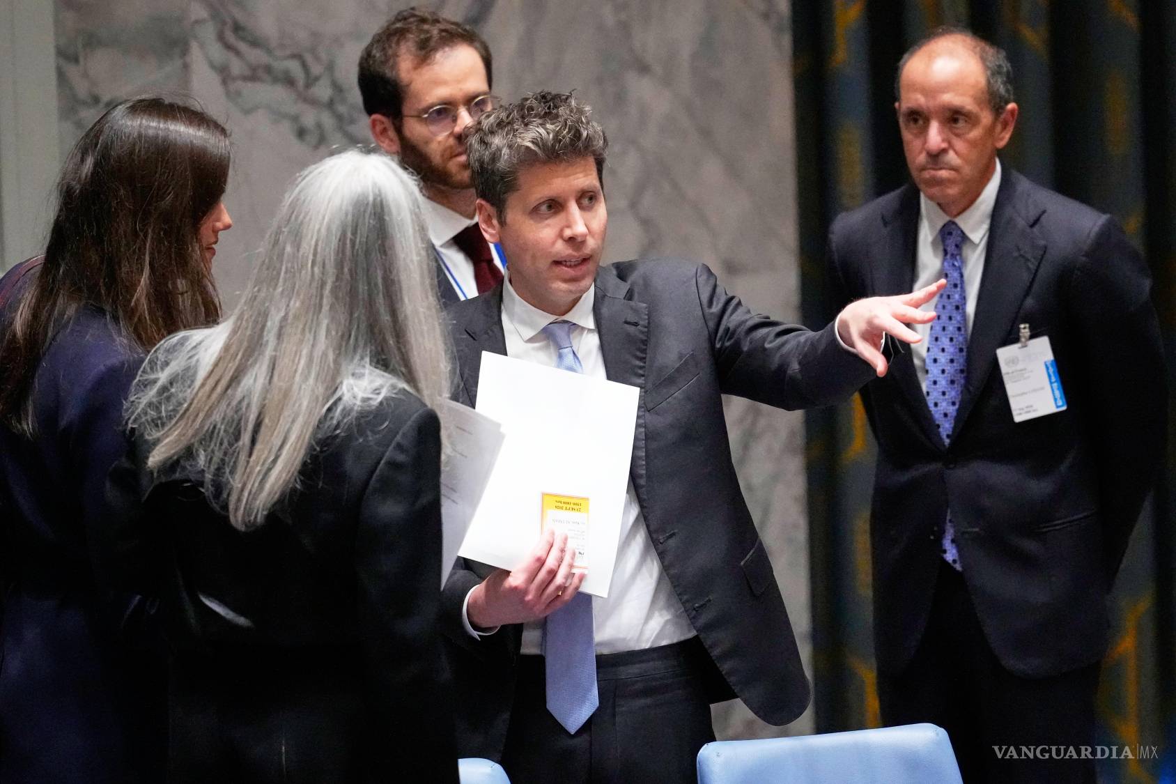 $!Sam Altman, director ejecutivo de OpenAI, llega a una reunión del Consejo de Seguridad sobre inteligencia artificial durante el 81.º en la sede de la ONU.