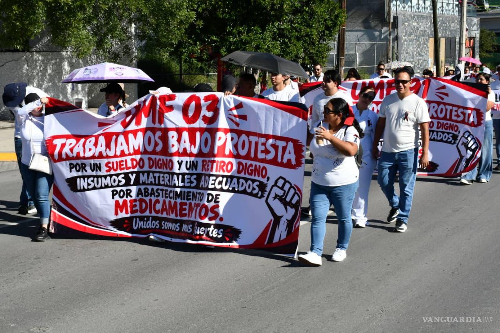 $!Trabajadores del IMSS denuncian sobrecarga laboral y falta de material para atender a los pacientes.