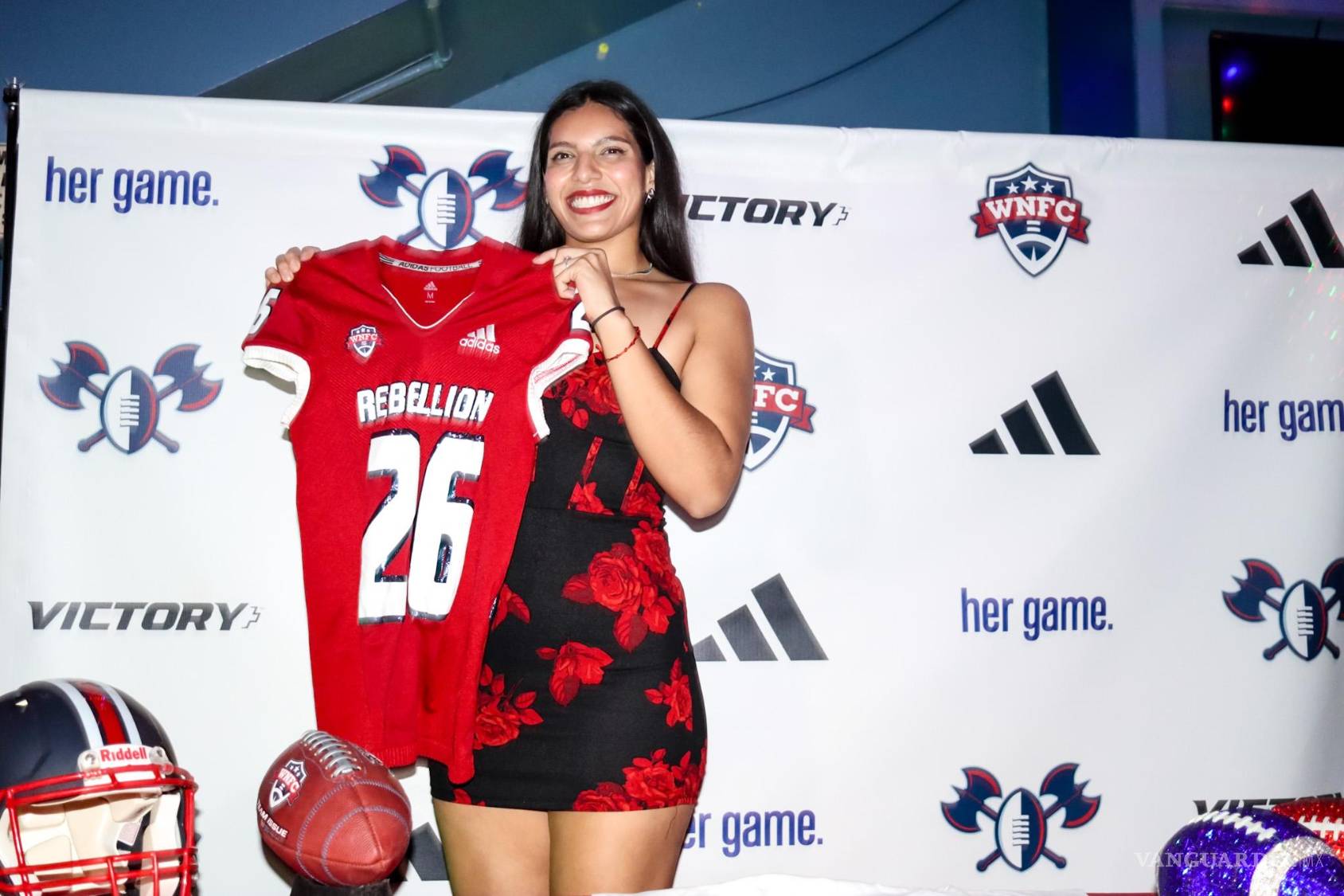 $!Alejandra Rivera suma más de diez años de trayectoria en el futbol americano femenil.