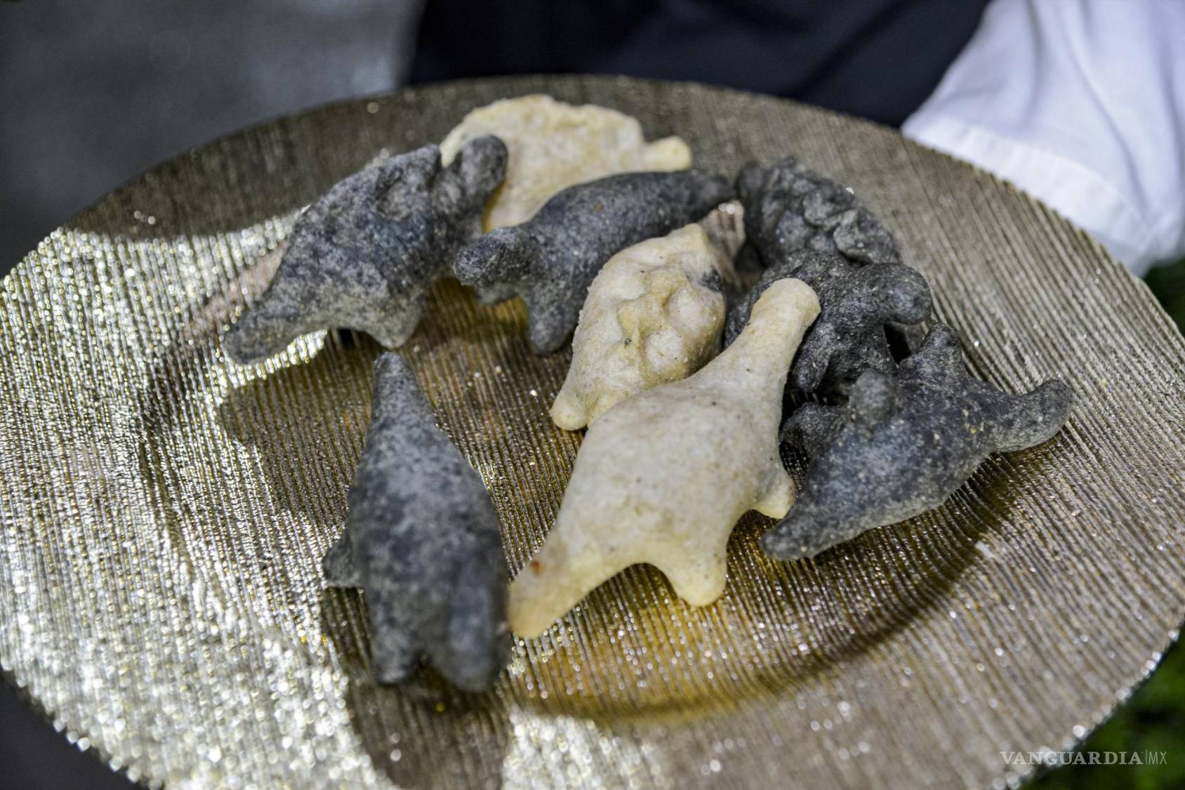 $!Detalle de uno de los platillos servidos, como son las Dinoquesadillas, parte del recorrido gastronómico promovido por el pasaporte Vive Tu Centro.