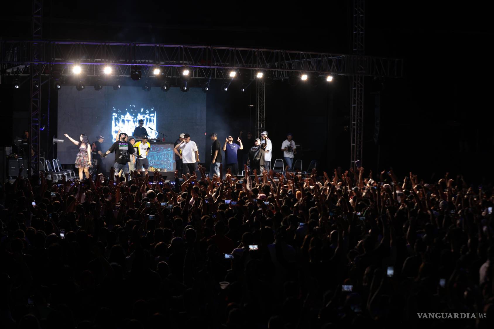 $!Un evento inédito con los mejores exponentes del freestyle como Aczino, Azuky y Johny Beltrán en el Auditorio Saltillo.