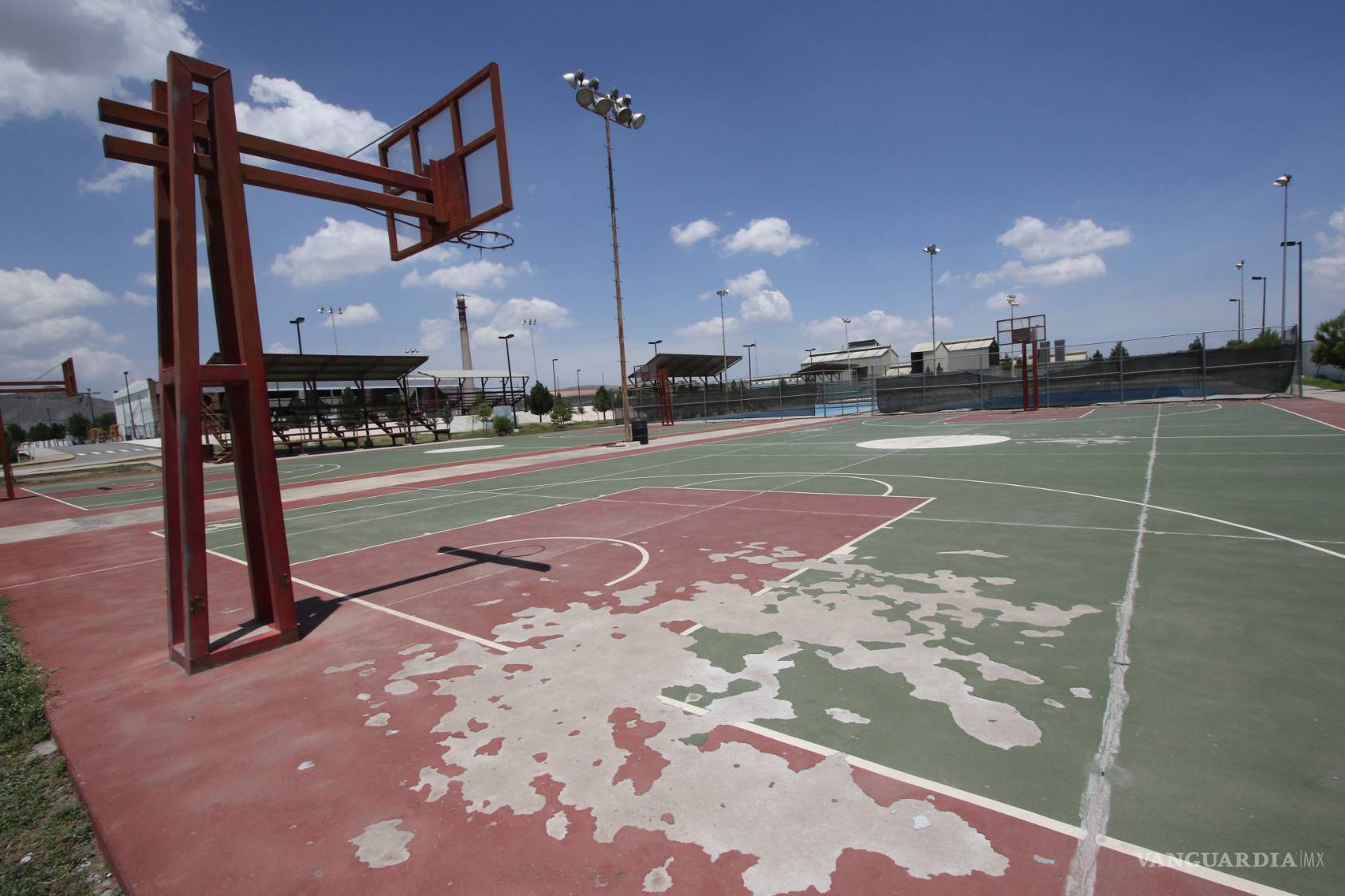 $!Parques Deportivos de Saltillo, monumento al abandono