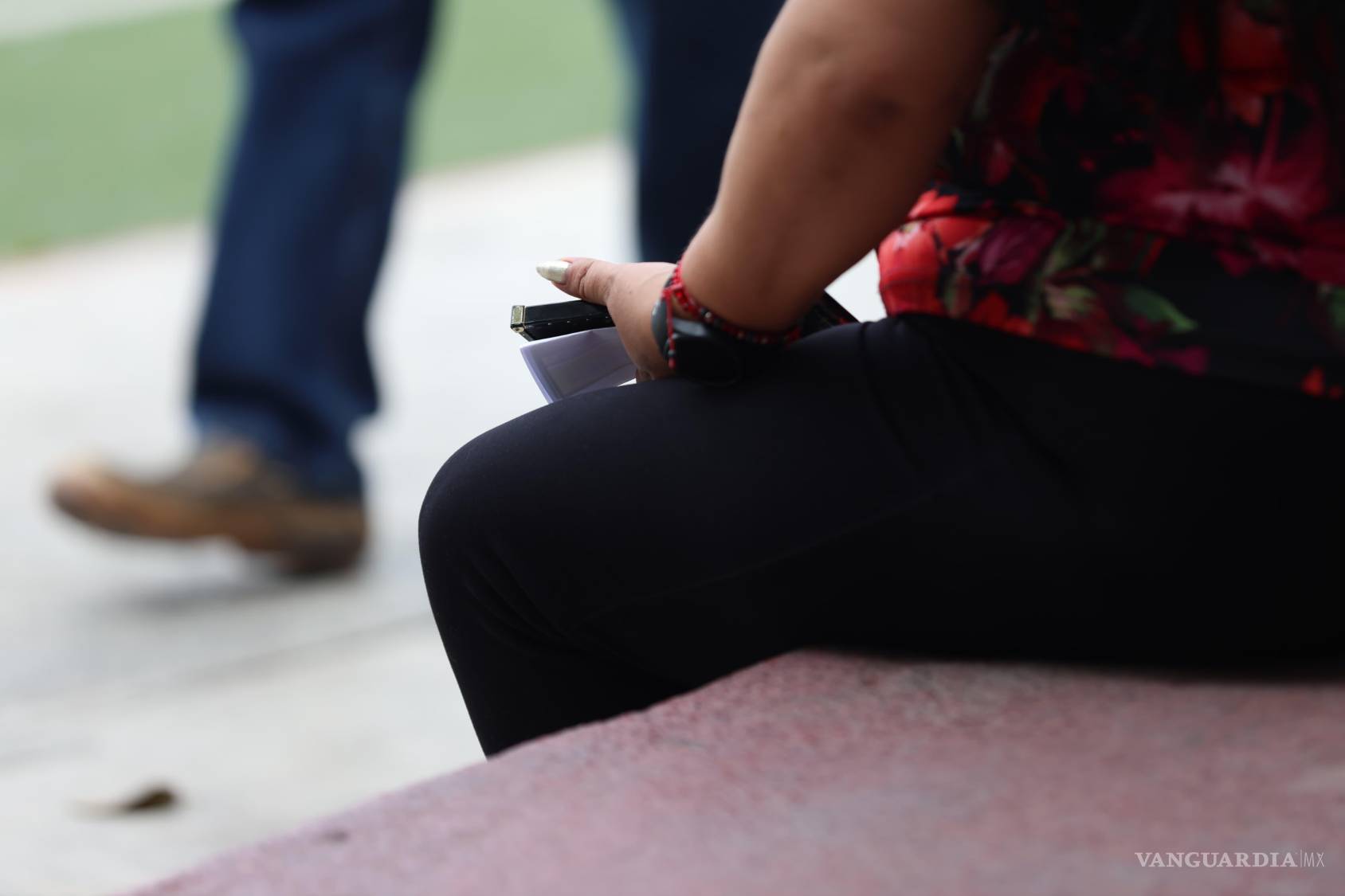 $!Personal del INE pidió el retiro de presuntas observadoras sin acreditación oficial.