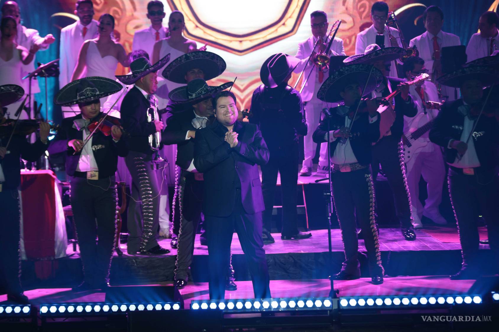 $!Se cantaron grandes éxitos sonoros como ‘¿Por qué me haces llorar?’, ‘Caray’ y ‘El noa-noa’.