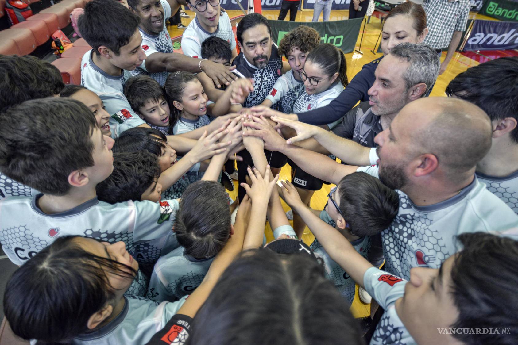 $!Concentración total en cada partido: el tenis de mesa coahuilense mostró que la mente es clave para alcanzar el éxito.