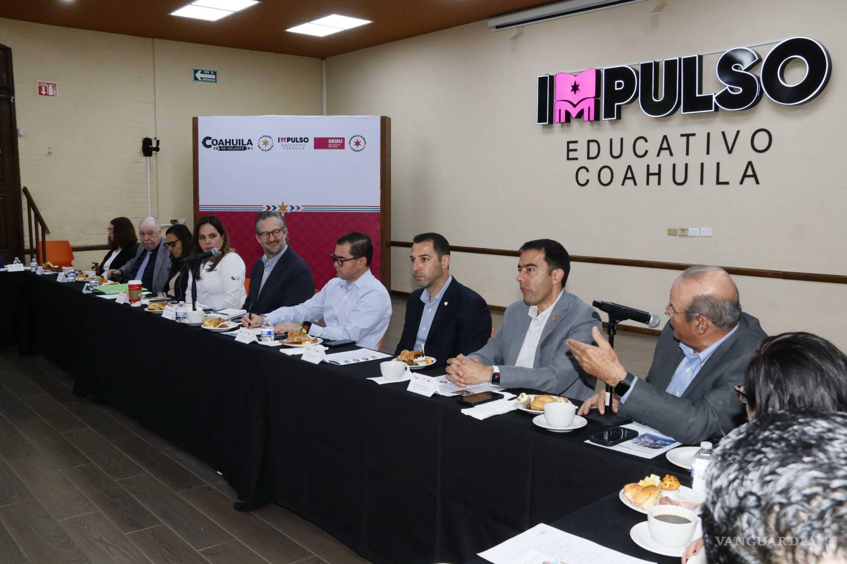 $!Cada vez más empresas e instituciones educativas se irán sumando para afianzar la enseñanza con los alumnos coahuilenses.