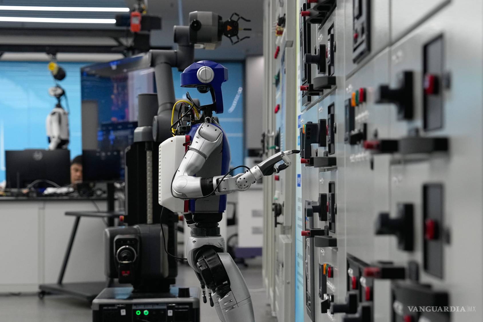 $!Expertos advierten que distinguir entre la destilación ilícita y el uso legítimo de datos será un reto técnico monumental para la inteligencia y el gobierno de E.U.