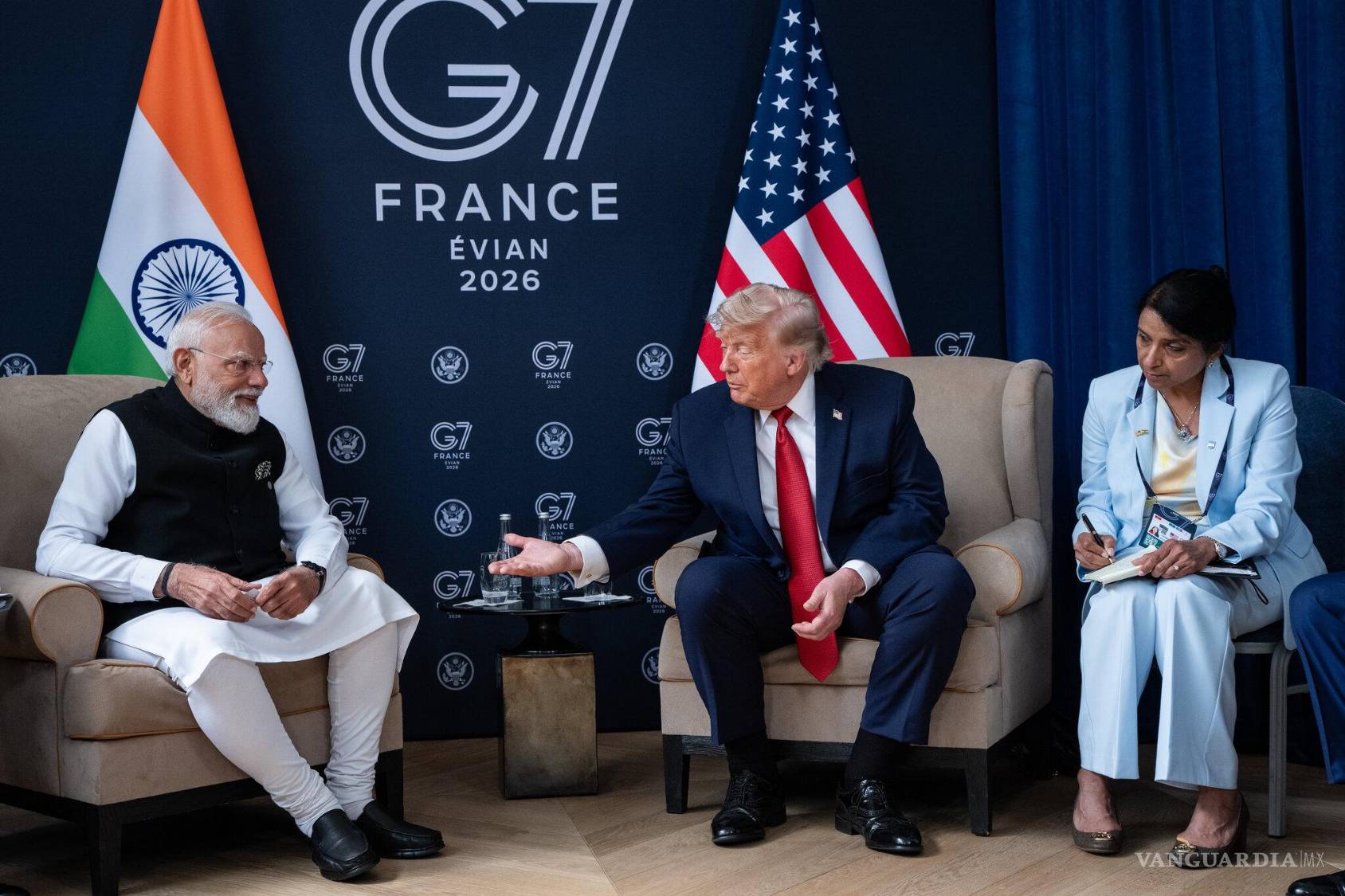 $!Modi con el presidente Trump en la cumbre del G7 en Évian-les-Bains, Francia, en junio pasado.