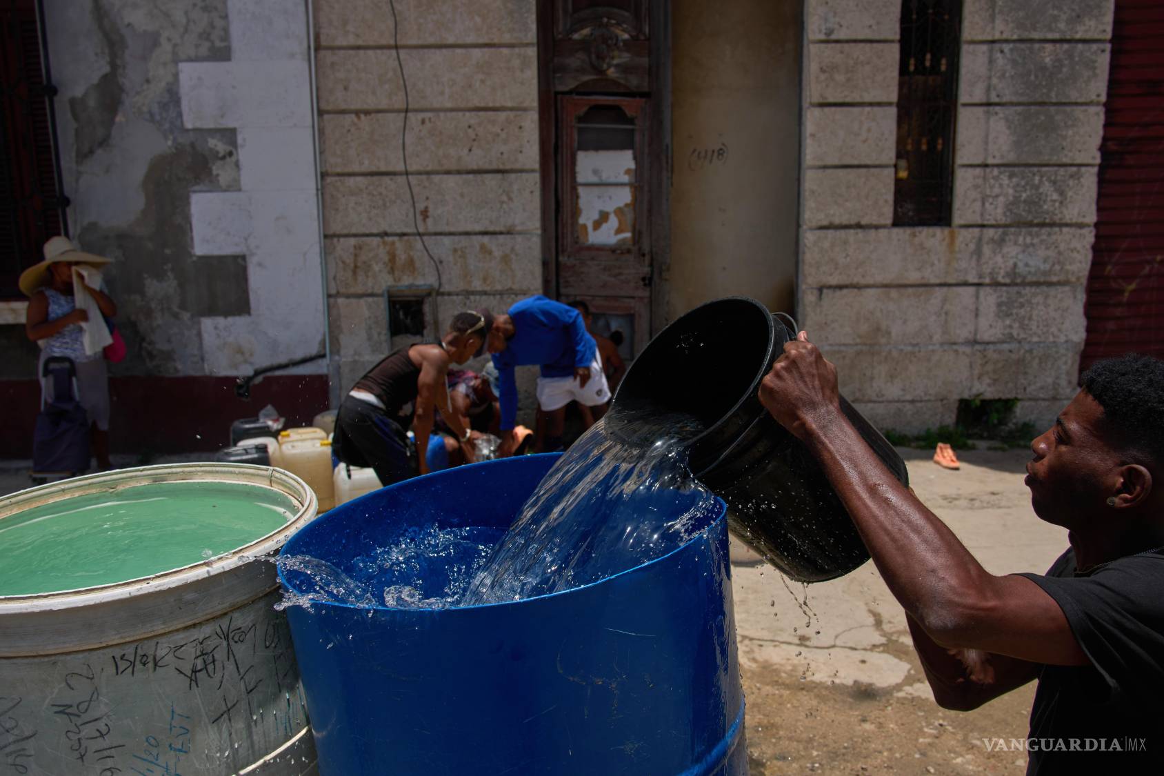 $!Las calles de La Habana reflejan la vida cotidiana en medio de la peor crisis energética en décadas.