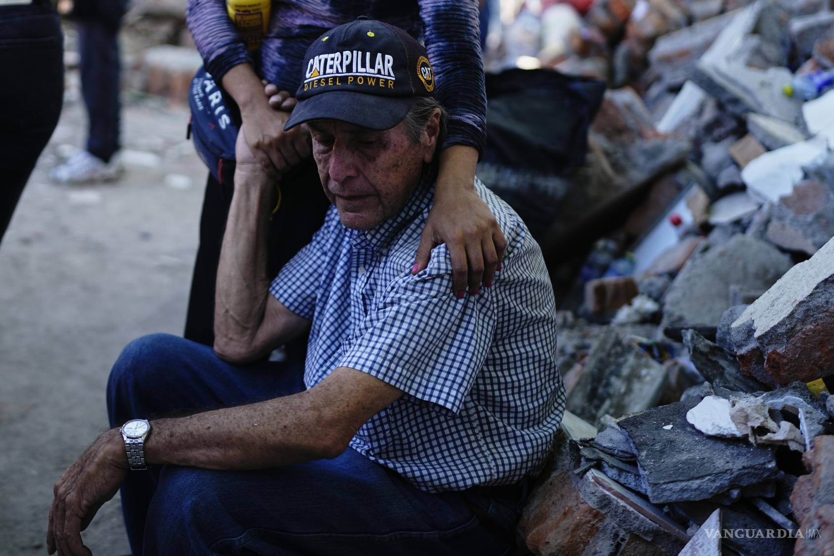$!Comunidades improvisan centros de acopio para apoyar a socorristas y afectados.