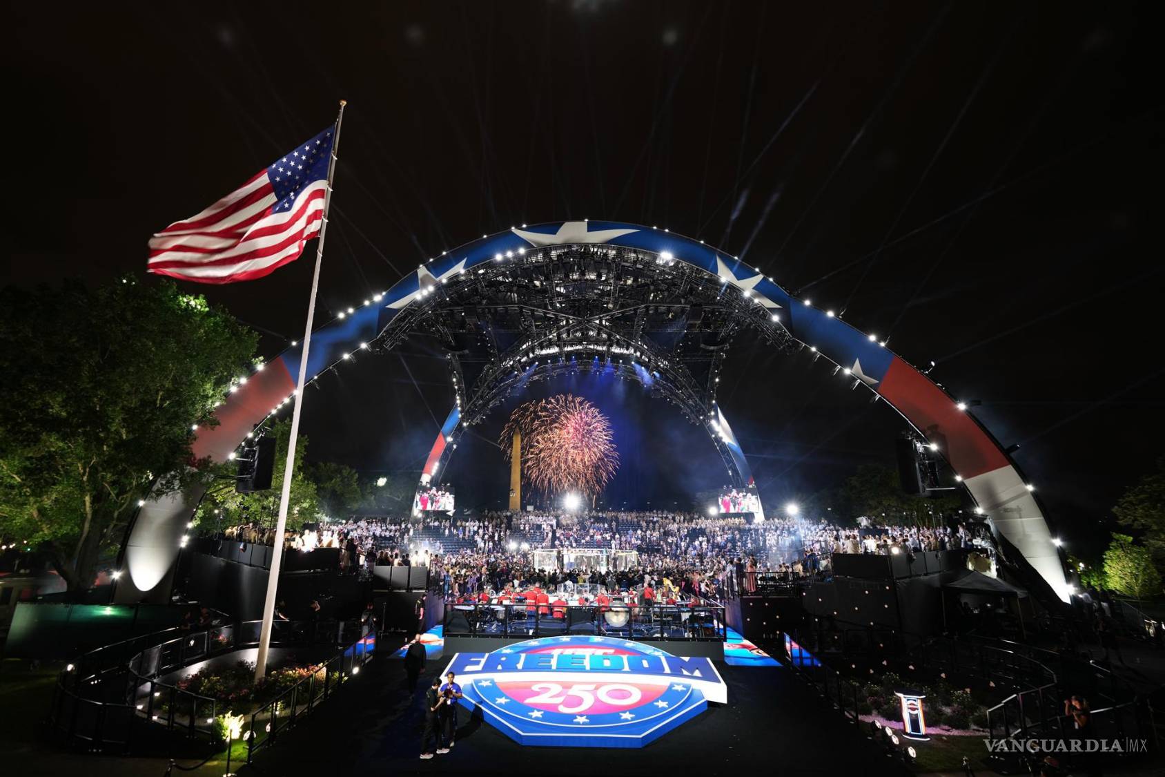 $!UFC Freedom 250 se celebra en el jardín sur de la Casa Blanca, en Washington.