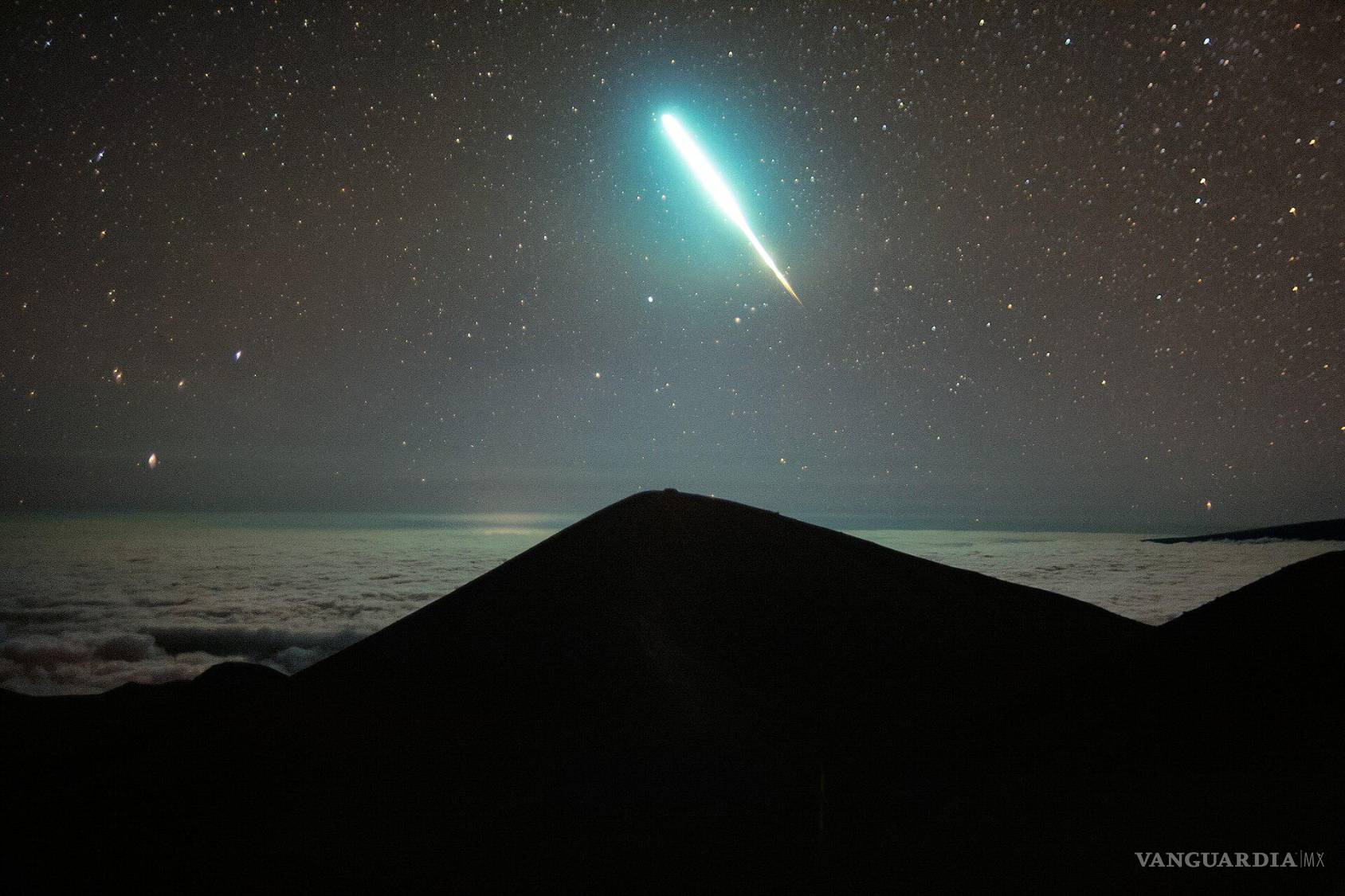 $!Las partículas que deja un cometa se calientan al entrar en la atmósfera terrestre y producen los destellos que conocemos como meteoros.