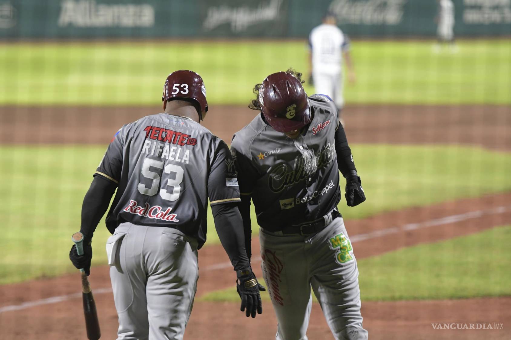 $!Tomateros nunca se dejó vencer pese a los embates de Sultanes.