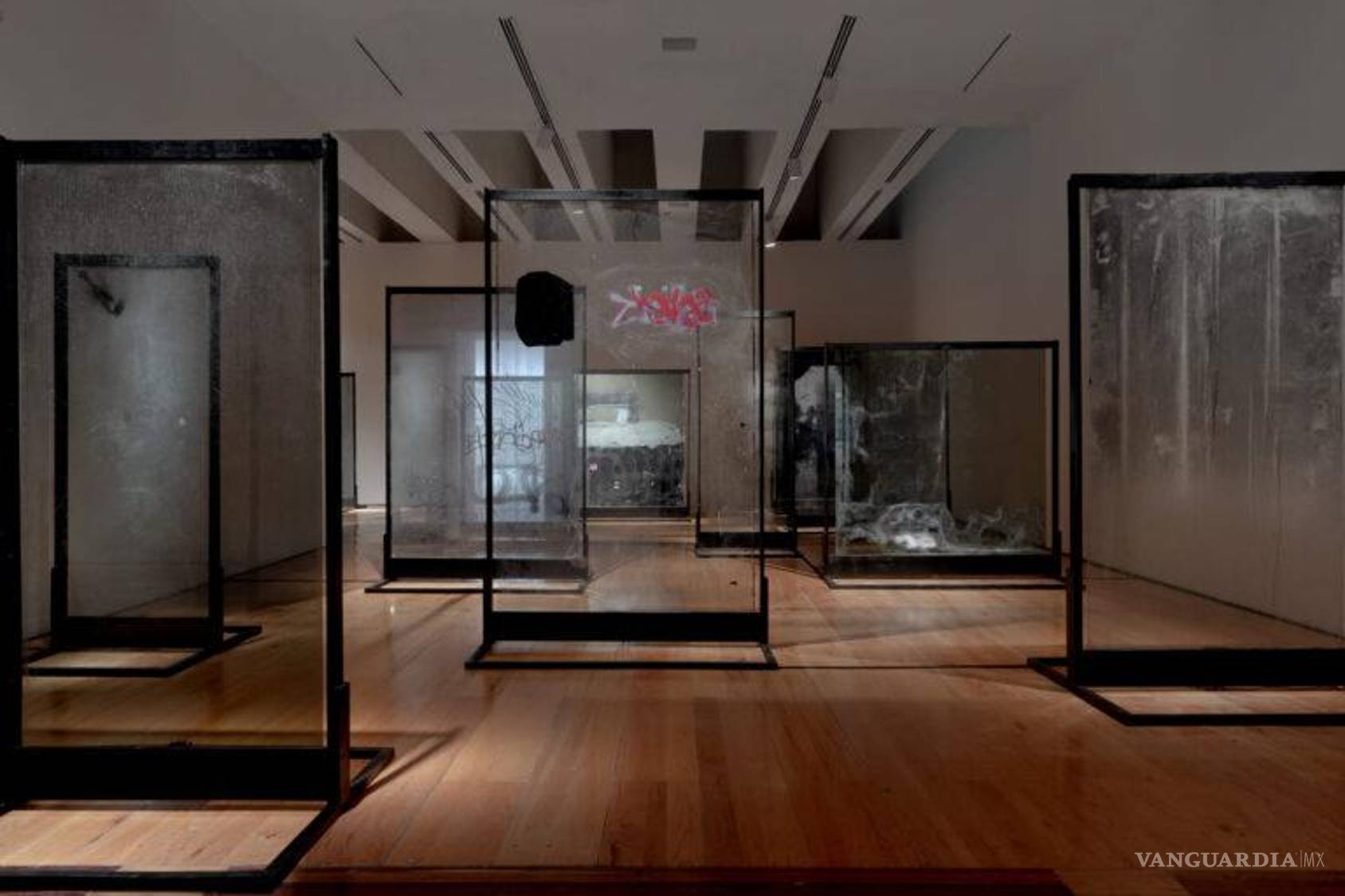 $!“Sin título, 2025. Elegía de la patria” de Teresa Margolles.