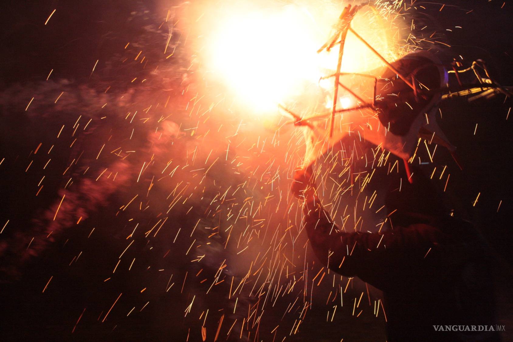 $!Una corrida luminosa en San Luis Potosí
